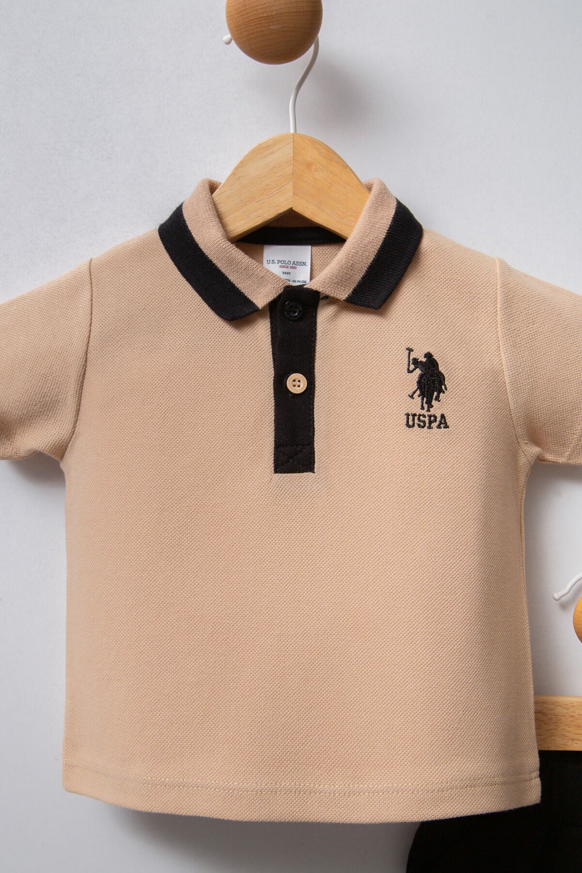 U.S. Polo Assn. Erkek Bebek Polo Yaka Pigment Baskılı Yazlık Regular Fit Beyaz Bebek Takımı USB2339-C-V6