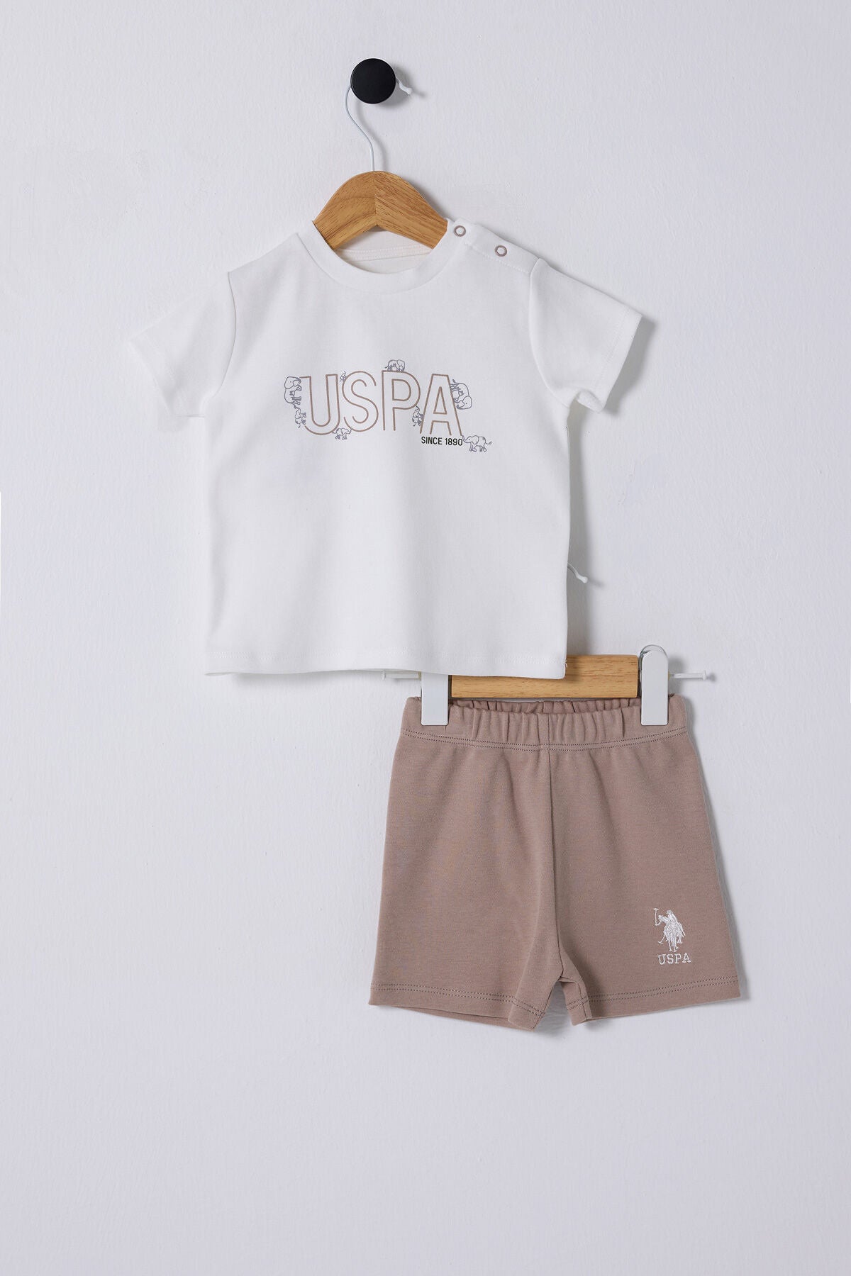 U.S. Polo Assn. Erkek Bebek Bisiklet Yaka Pigment Baskılı Yazlık Regular Fit Beyaz Bebek Takımı USB2326-C-V1 Ürün ana görseli