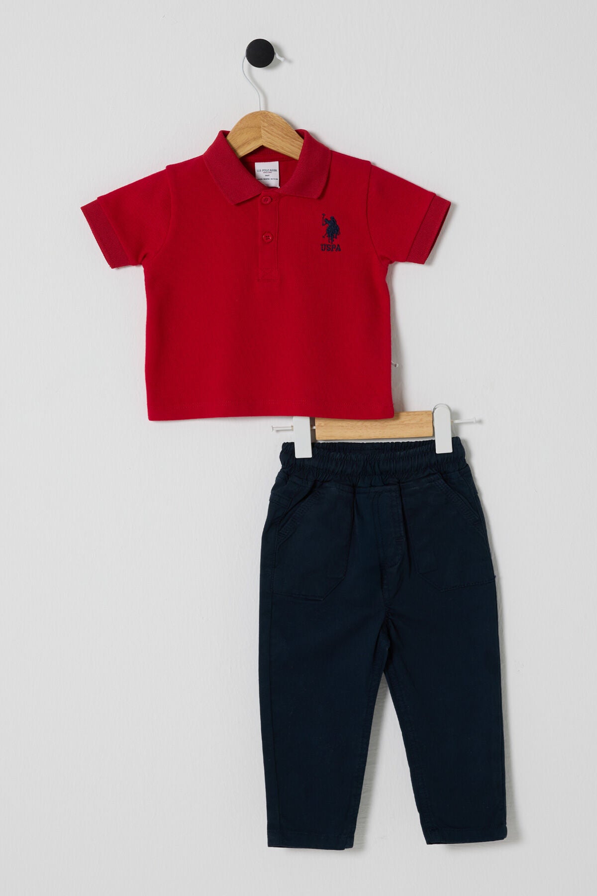 U.S. Polo Assn. Erkek Bebek Polo Yaka Pigment Baskılı Yazlık Regular Fit Kırmızı Bebek Takımı USB2624-C-V2 Ürün ana görseli