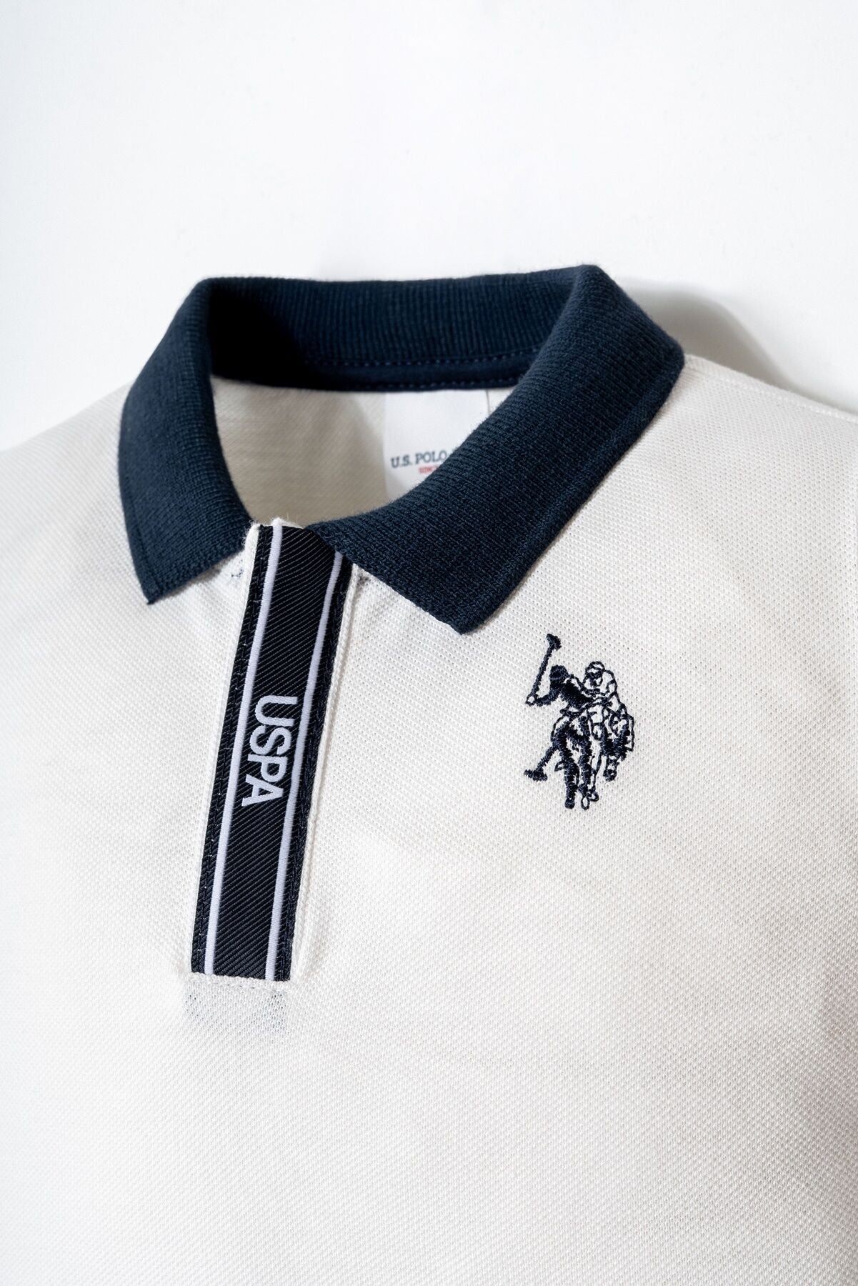 U.S. Polo Assn. Erkek Bebek Polo Yaka Nakışlı Yazlık Regular Fit Beyaz Bebek Takımı USB2915-C-V1 Ürün ikincil görseli