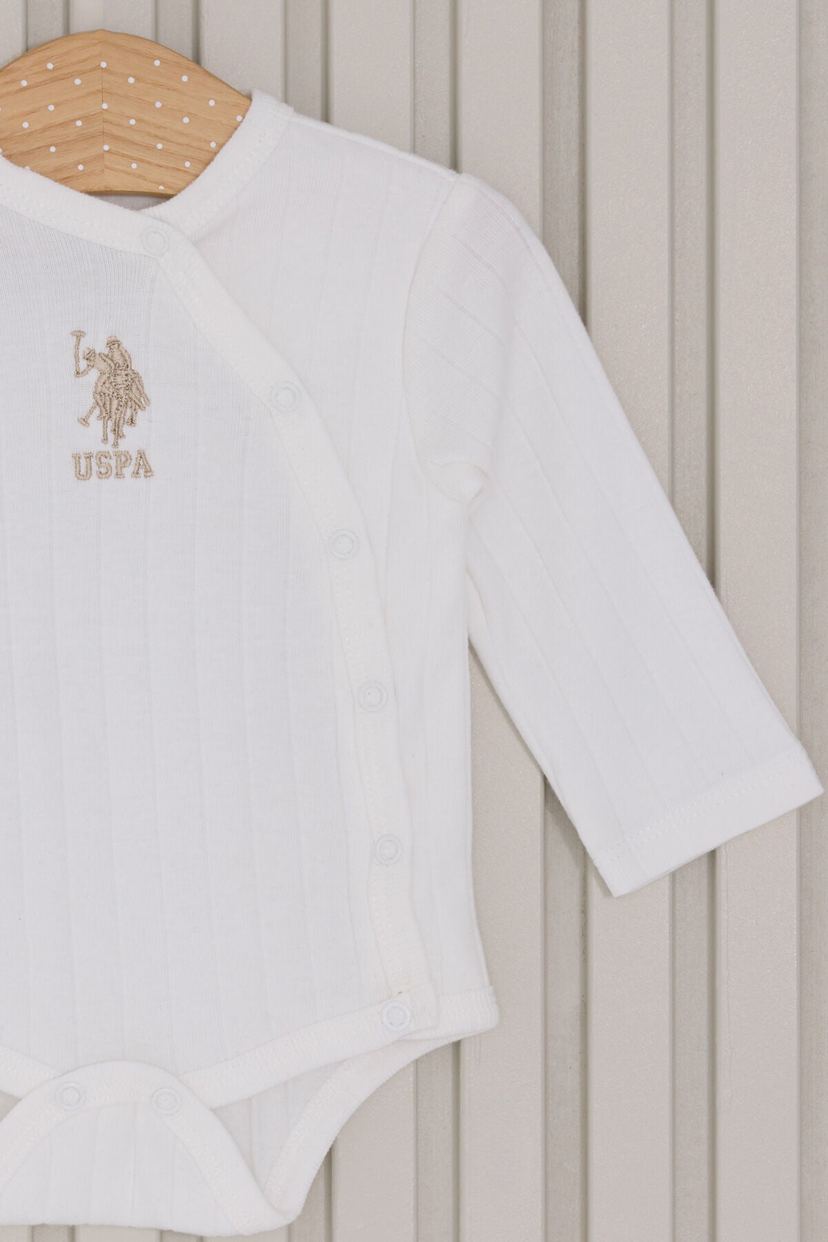 U.S. Polo Assn. Erkek Bebek V Yaka Kışlık Regular Fit Beyaz Bebek Takımı USB2072-C-V1 Ürün ikincil görseli
