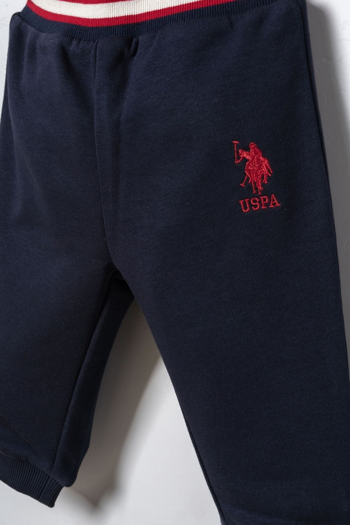 U.S. Polo Assn. Erkek Bebek Nakışlı Kırmızı Hırkalı Takım USB3134-C-V1
