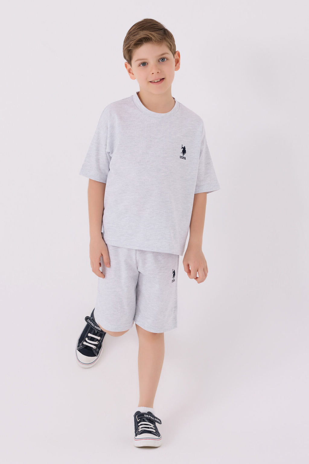 U.S. Polo Assn. Erkek Çocuk Bisiklet Yaka Sargı Nakışlı Yazlık Regular Fit Gri Bermuda Takım US1779-C-V26