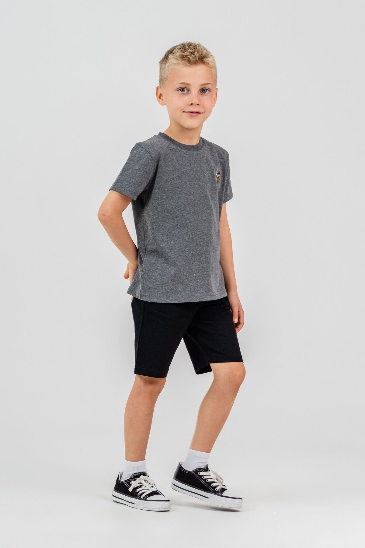 U.S. Polo Assn. Erkek Çocuk Bisiklet Yaka Nakışlı Yazlık Regular Fit Gri Bermuda Takım US2470-C-V3