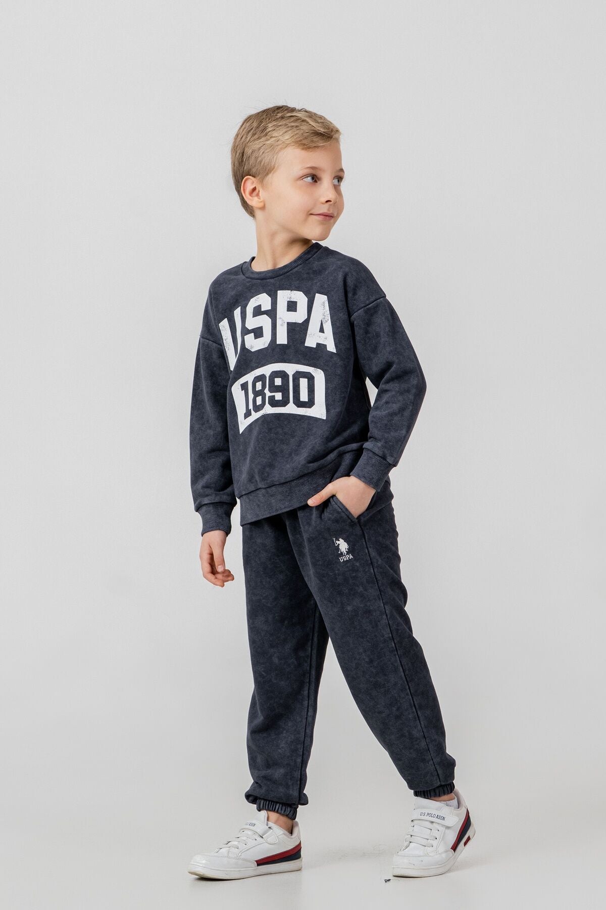 U.S. Polo Assn. Erkek Çocuk Baskılı Antrasit Uzun Kol Eşofman Takımı US2630-C-V3 Ürün ana görseli