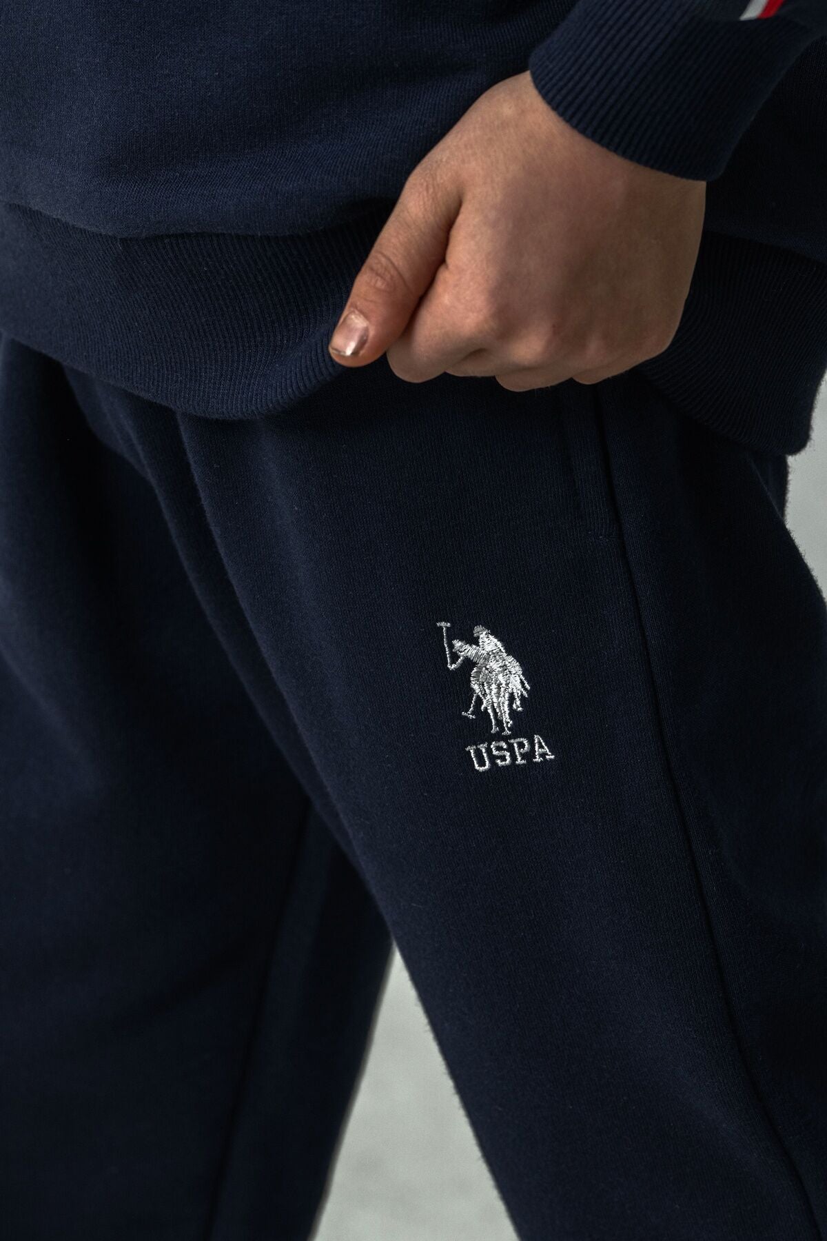 U.S. Polo Assn. Erkek Çocuk Baskılı Lacivert Uzun Kol Eşofman Takımı US2605-C-V1