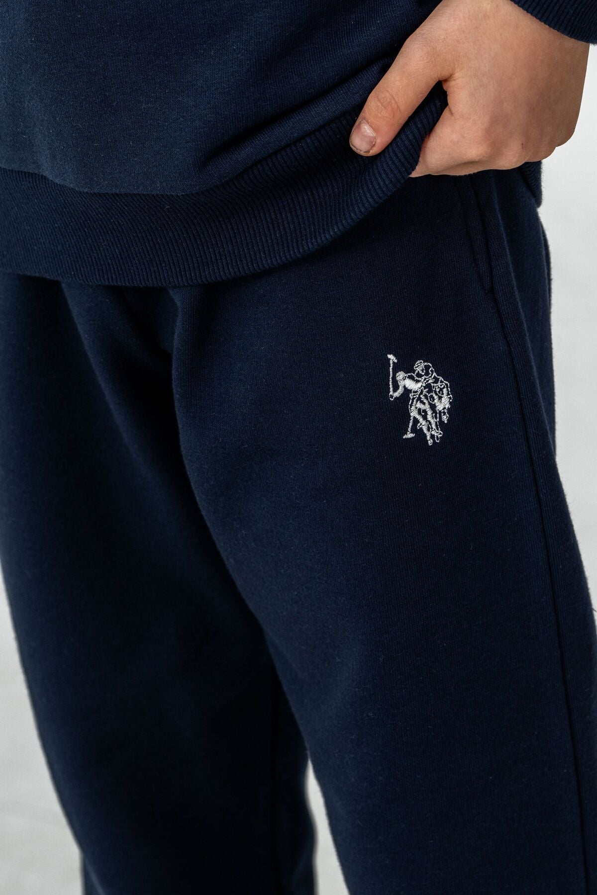 U.S. Polo Assn. Erkek Çocuk Baskılı Lacivert Uzun Kol Eşofman Takımı US2607-C-V1