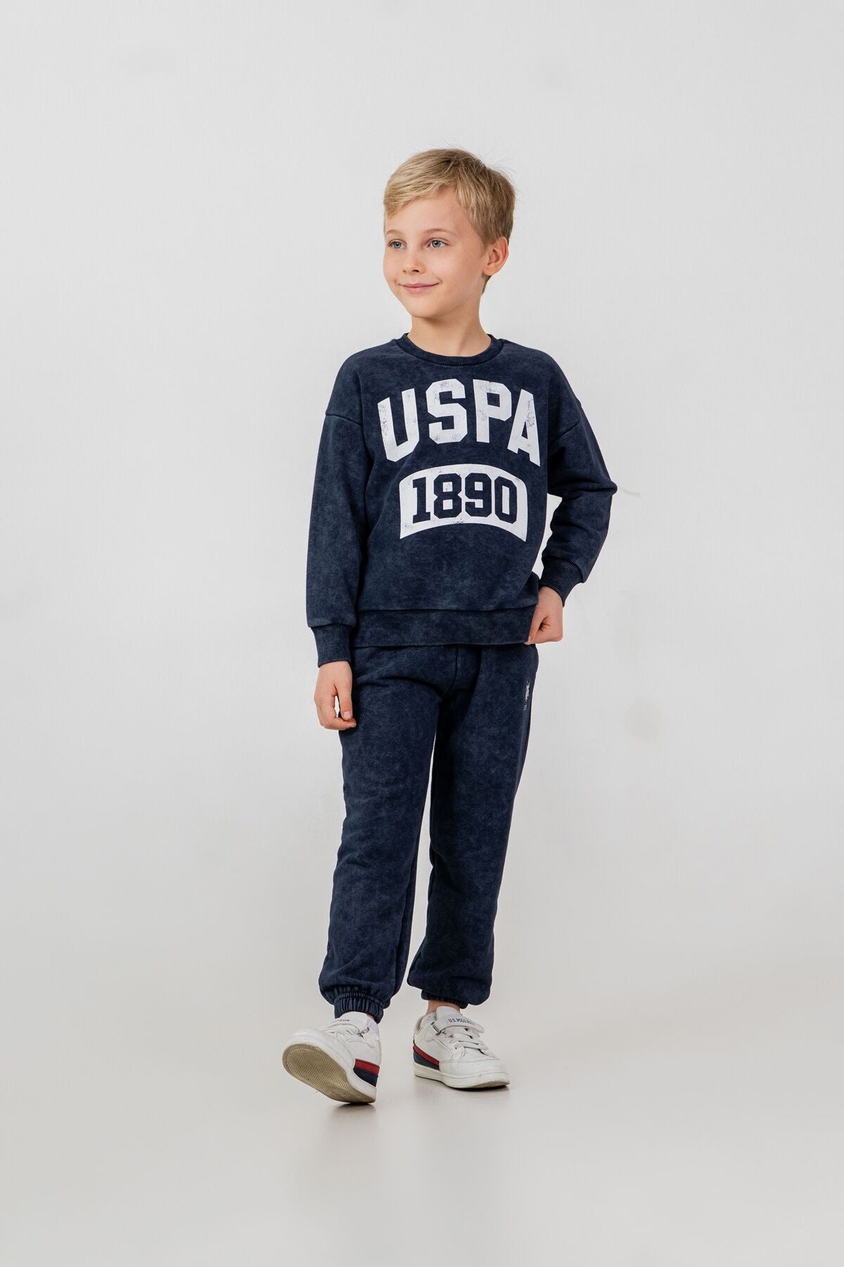 U.S. Polo Assn. Erkek Çocuk Baskılı Lacivert Uzun Kol Eşofman Takımı US2630-C-V2