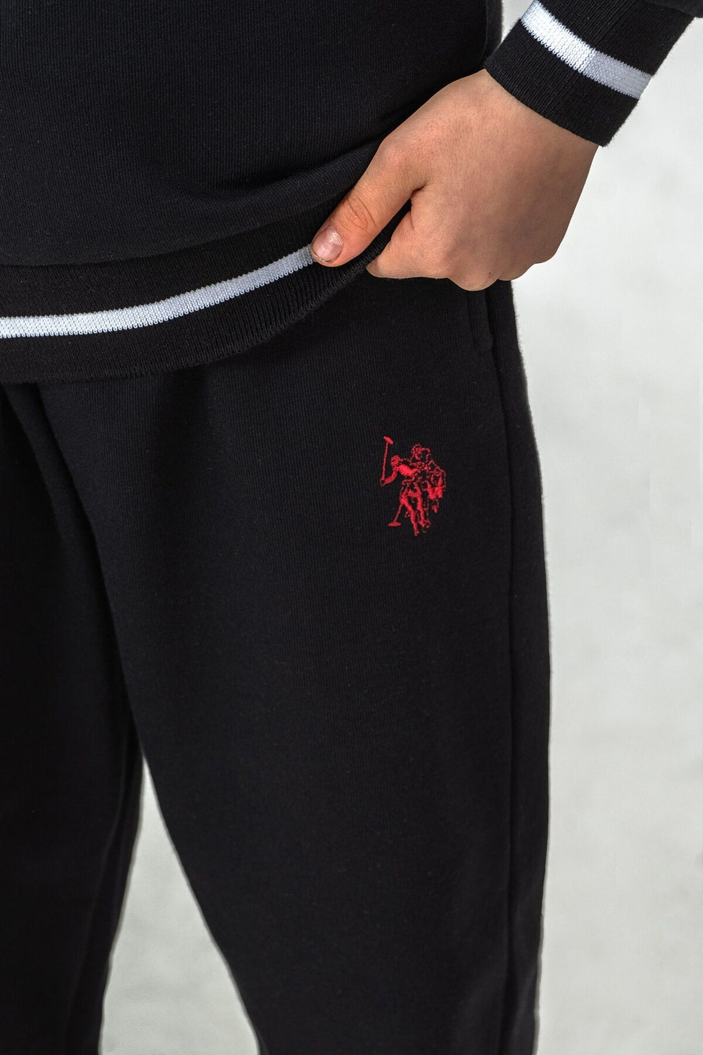 U.S. Polo Assn. Erkek Çocuk Baskılı Siyah Uzun Kol Eşofman Takımı US2611-C-V2