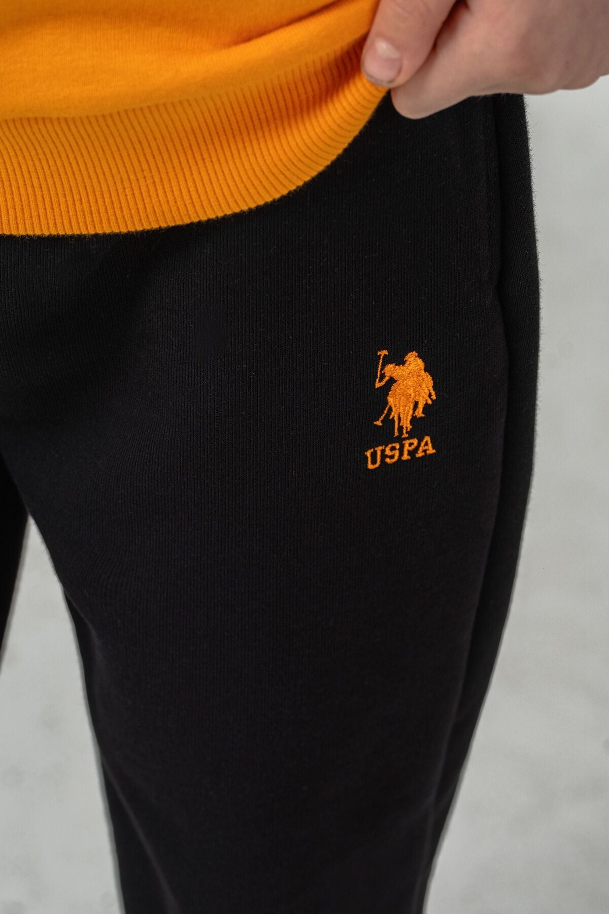 U.S. Polo Assn. Erkek Çocuk Baskılı Turuncu Uzun Kol Eşofman Takımı US2612-C-V2