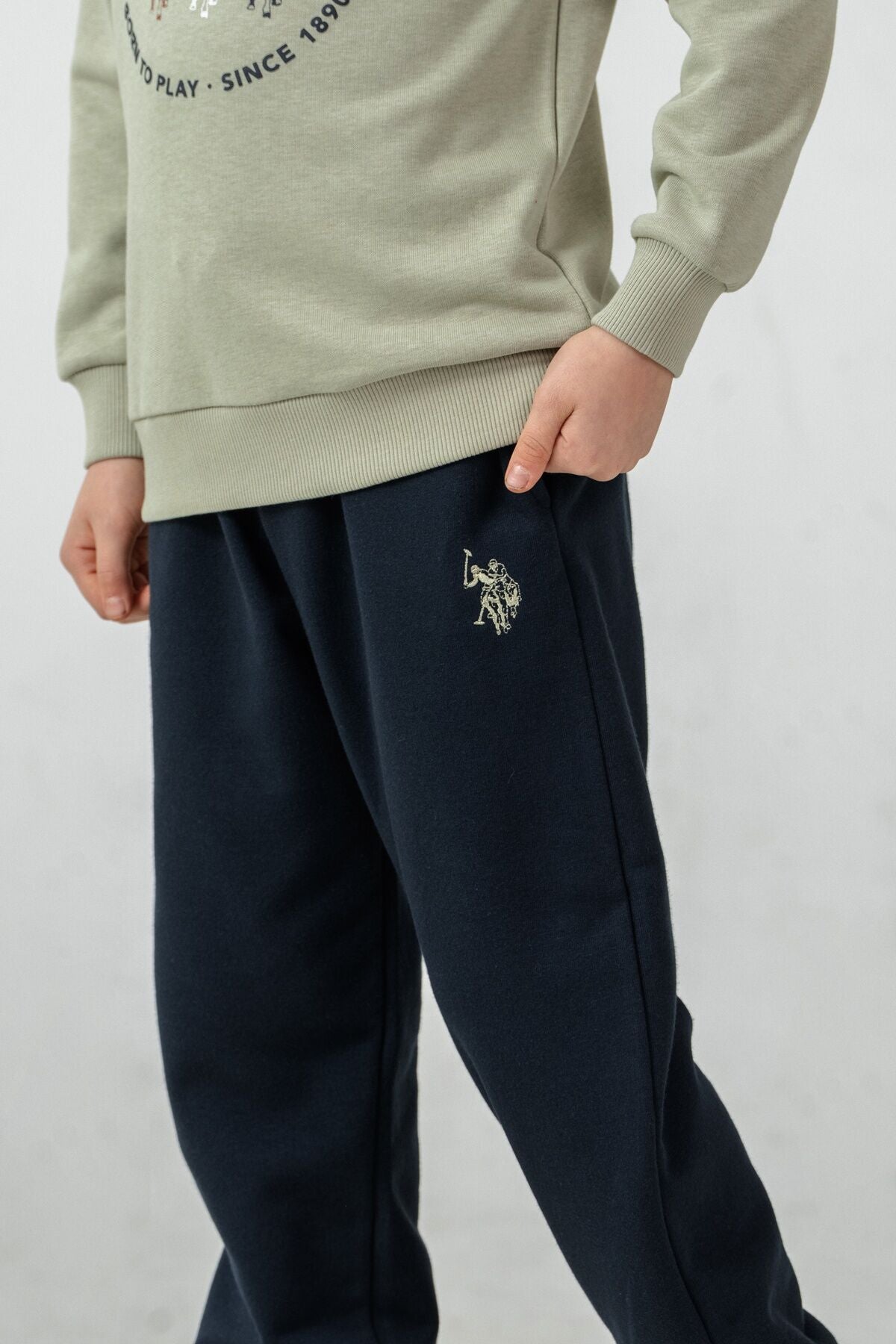 U.S. Polo Assn. Erkek Çocuk Baskılı Yeşil Uzun Kol Eşofman Takımı US2607-C-V2 Ürün ikincil görseli