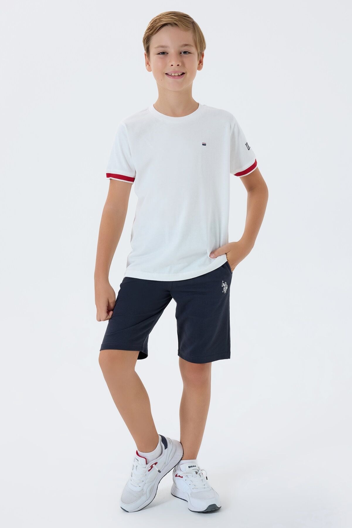 U.S. Polo Assn. Erkek Çocuk Bisiklet Yaka Nakışlı Yazlık Regular Fit Beyaz Bermuda Takım US2424-C-V2