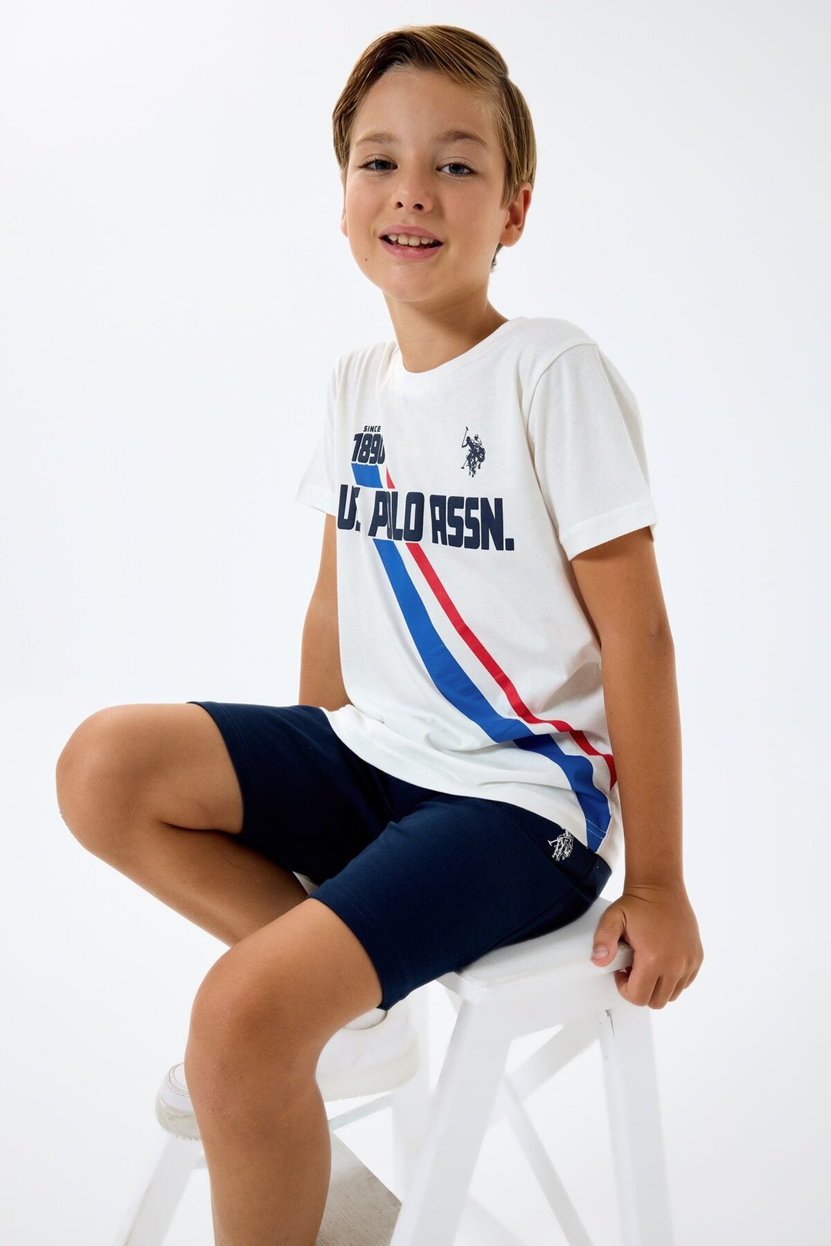 U.S. Polo Assn. Erkek Çocuk Bisiklet Yaka Nakışlı Yazlık Regular Fit Beyaz Bermuda Takım US2443-C-V1 Ürün ana görseli