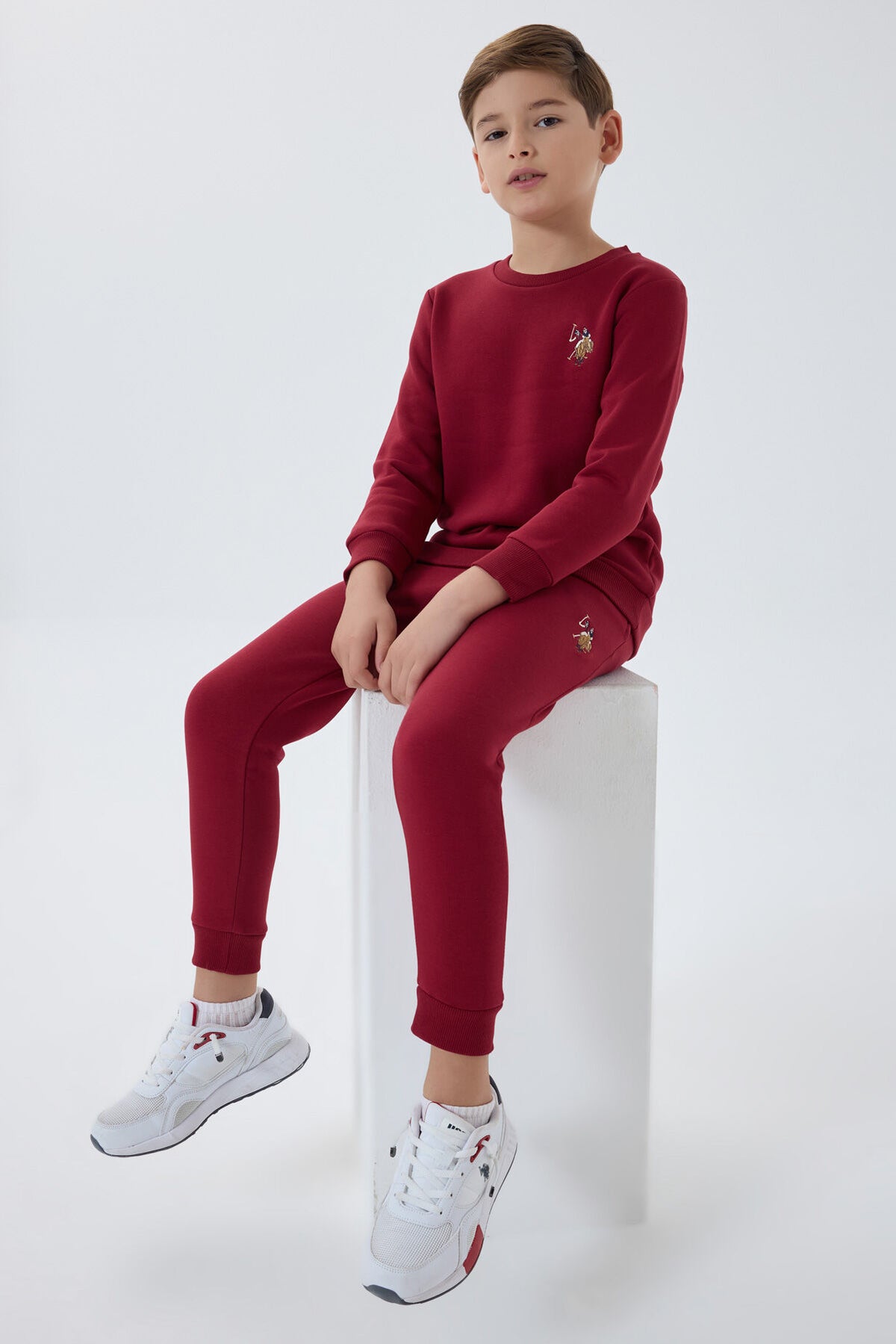 U.S. Polo Assn. Erkek Çocuk Bisiklet Yaka Nakışlı Kışlık Regular Fit Bordo Eşofman Takımı US1186-C-V1
