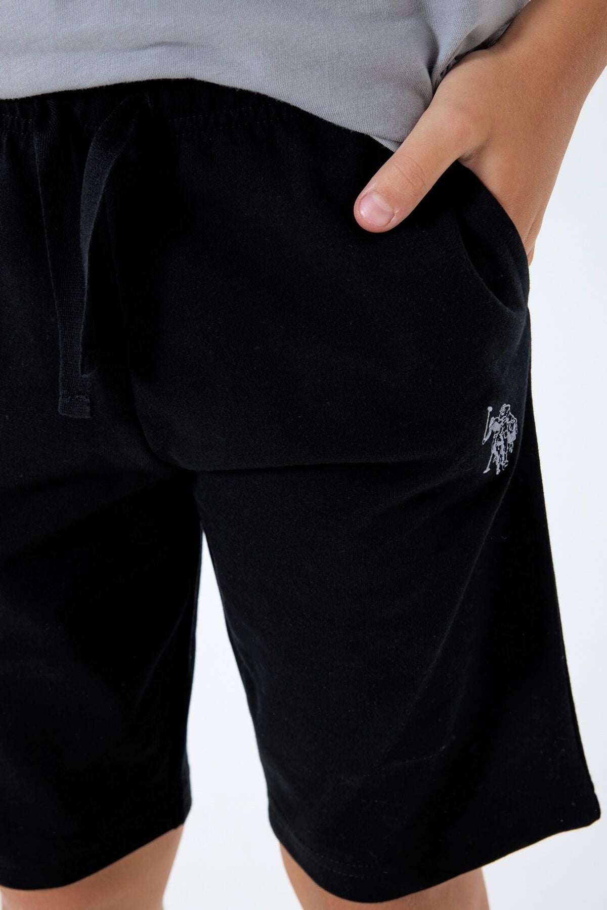 U.S. Polo Assn. Erkek Çocuk Bisiklet Yaka Nakışlı Yazlık Regular Fit Gri Bermuda Takım US2427-C-V2