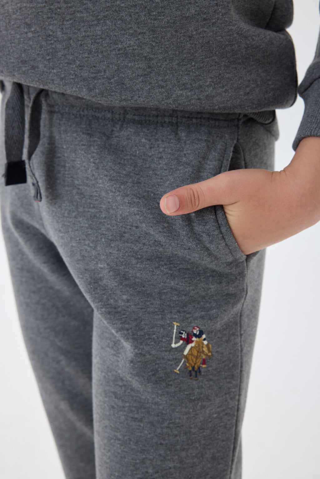 U.S. Polo Assn. Erkek Çocuk Bisiklet Yaka Empirme Baskılı Kışlık Regular Fit Gri Eşofman Takımı US1186-C-V3