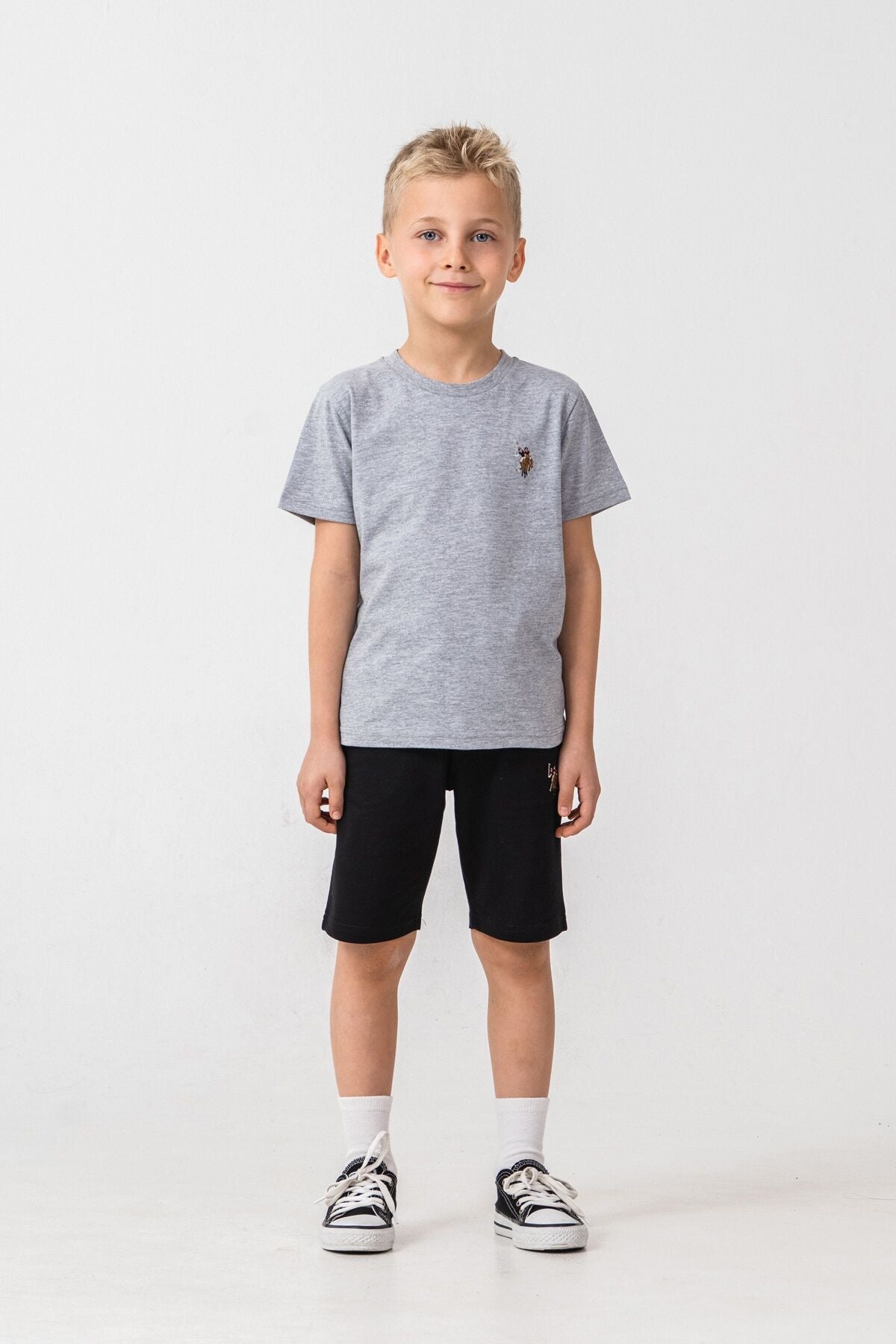 U.S. Polo Assn. Erkek Çocuk Bisiklet Yaka Nakışlı Yazlık Regular Fit Gri Bermuda Takım US2470-C-V2 Ürün ikincil görseli