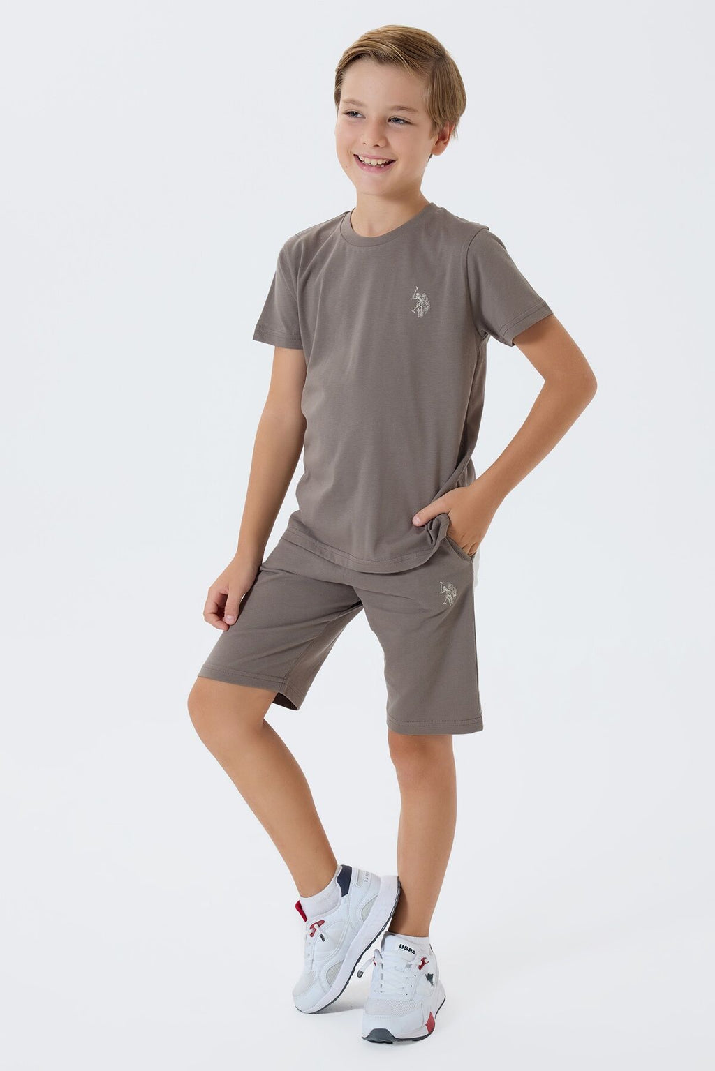 U.S. Polo Assn. Erkek Çocuk Bisiklet Yaka Nakışlı Yazlık Regular Fit Kahverengi Bermuda Takım US2427-C-V1