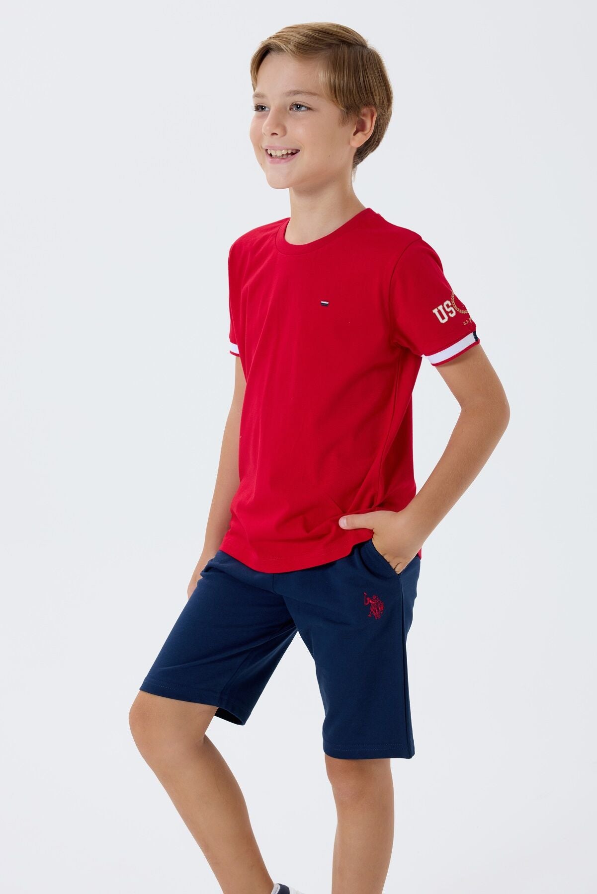 U.S. Polo Assn. Erkek Çocuk Bisiklet Yaka Nakışlı Yazlık Regular Fit Kırmızı Bermuda Takım US2424-C-V1