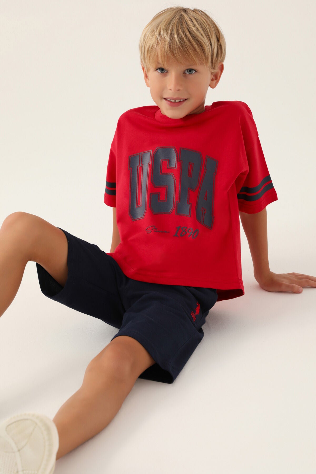 U.S. Polo Assn. Erkek Çocuk Bisiklet Yaka Pigment Baskılı Yazlık Regular Fit Kırmızı Bermuda Takım US1709-C-V4 Ürün ikincil görseli