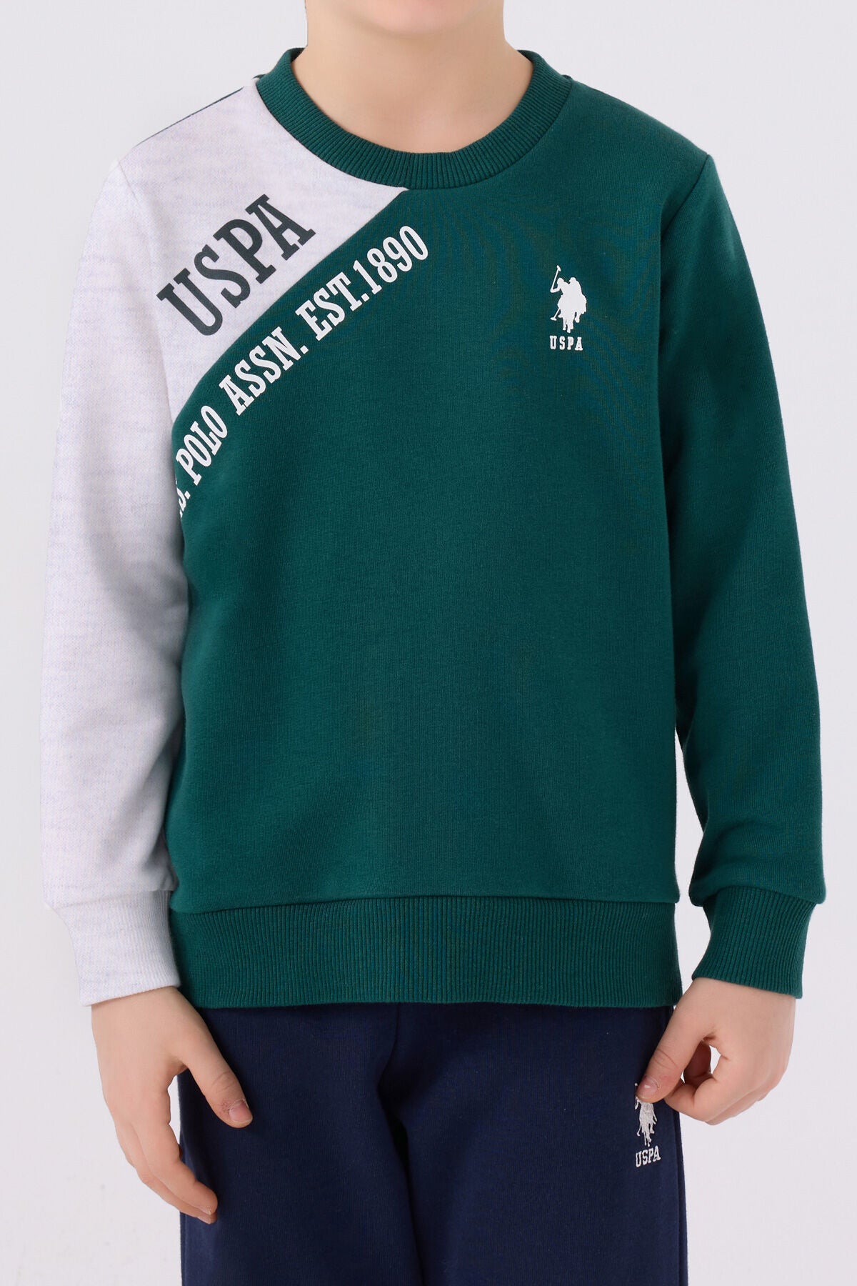 U.S. Polo Assn. Erkek Çocuk Bisiklet Yaka Empirme Baskılı Kışlık Regular Fit Yeşil Eşofman Takımı US1921-C-V1