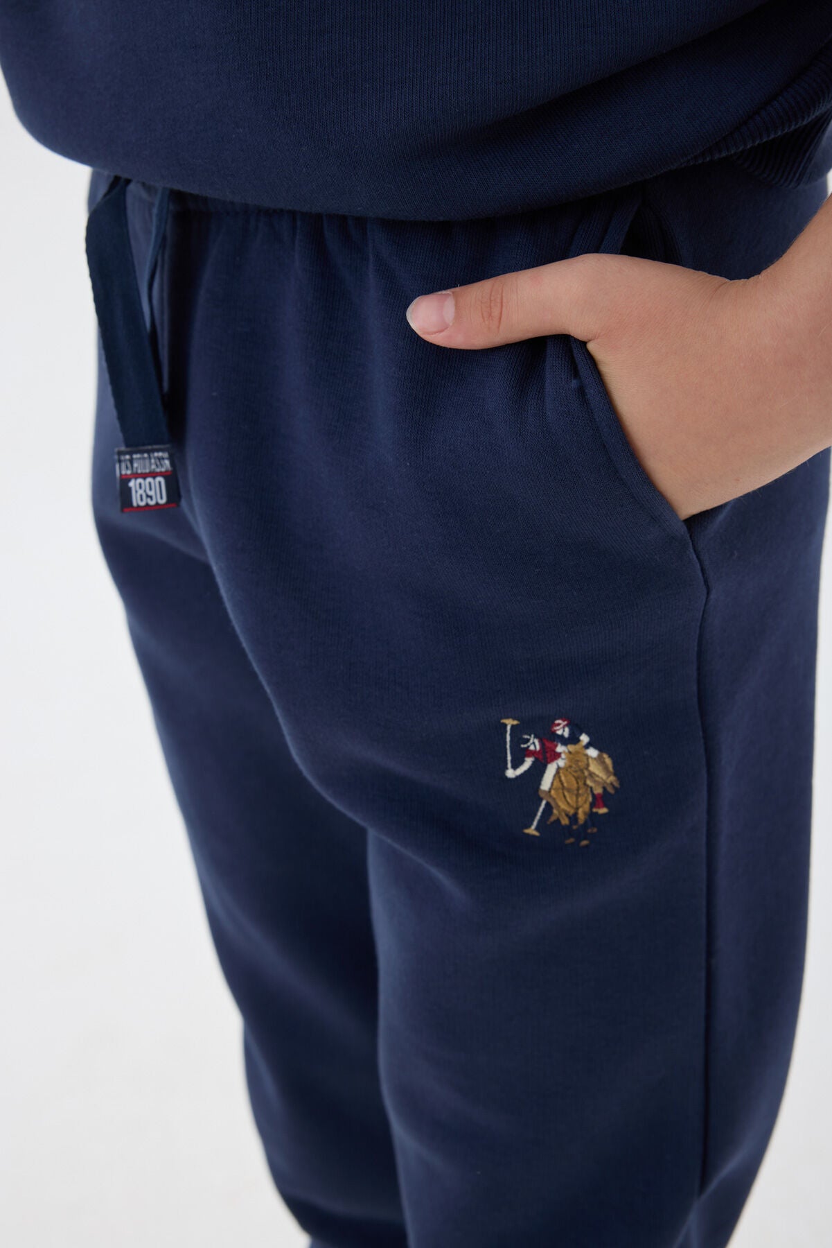 U.S. Polo Assn. Erkek Çocuk Bisiklet Yaka Nakışlı Kışlık Regular Fit Lacivert Eşofman Takımı US1186-C-V2