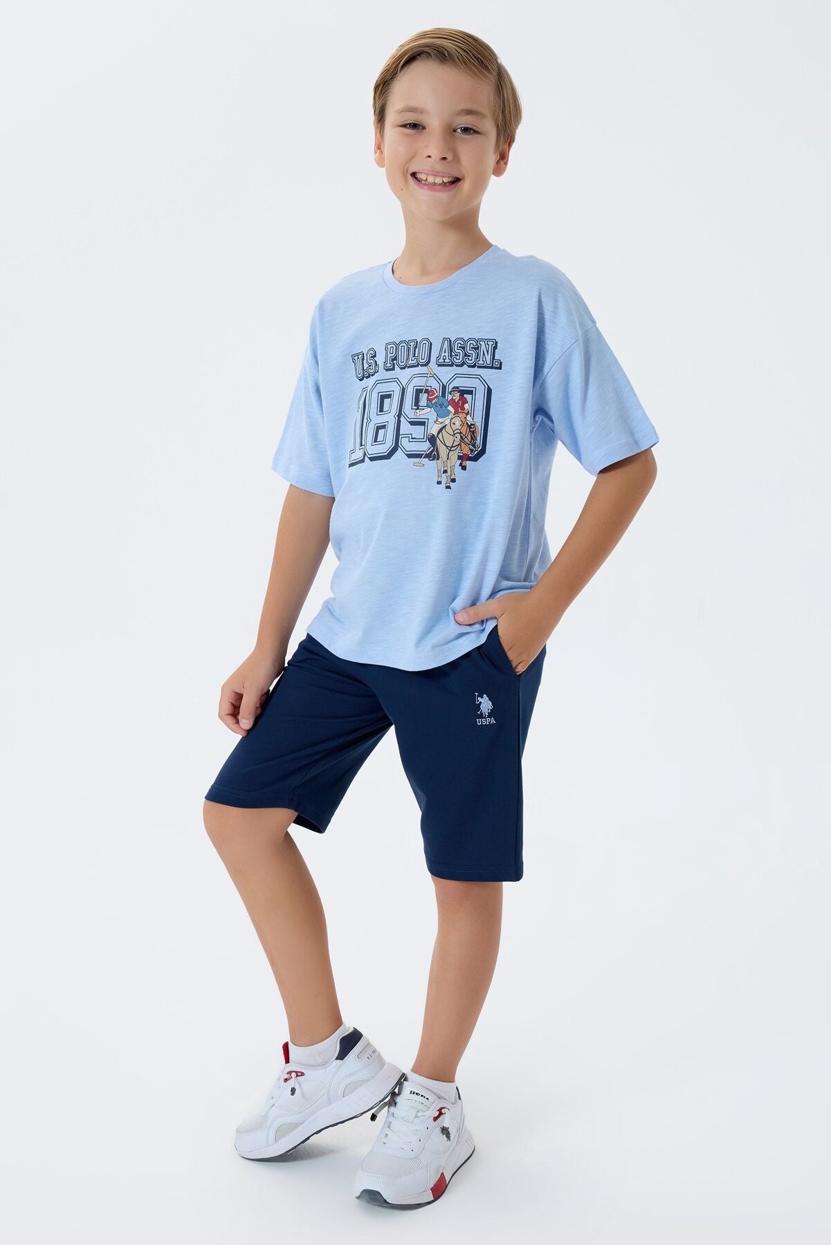 U.S. Polo Assn. Erkek Çocuk Bisiklet Yaka Nakışlı Yazlık Regular Fit Mavi Bermuda Takım US2444-C-V1 Ürün ana görseli