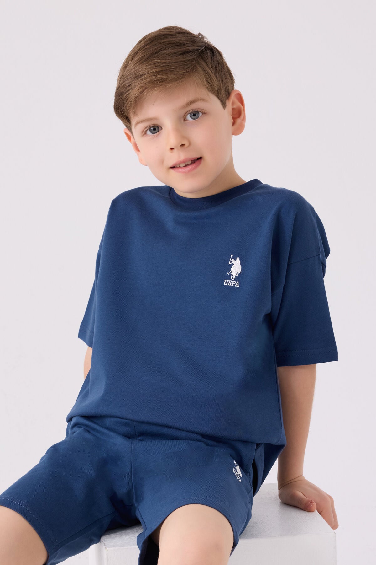 U.S. Polo Assn. Erkek Çocuk Bisiklet Yaka Sargı Nakışlı Yazlık Regular Fit Mavi Bermuda Takım US1780-C-V11 Ürün ikincil görseli
