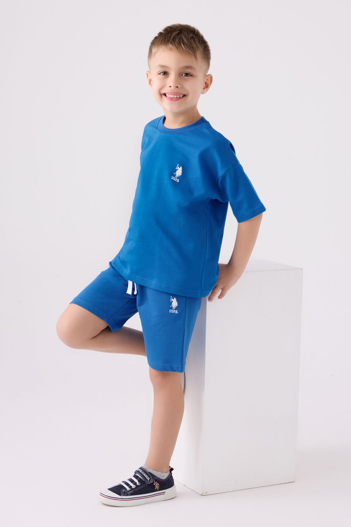 U.S. Polo Assn. Erkek Çocuk Bisiklet Yaka Pigment Baskılı Yazlık Regular Fit Mavi Bermuda Takım US1780-C-V6