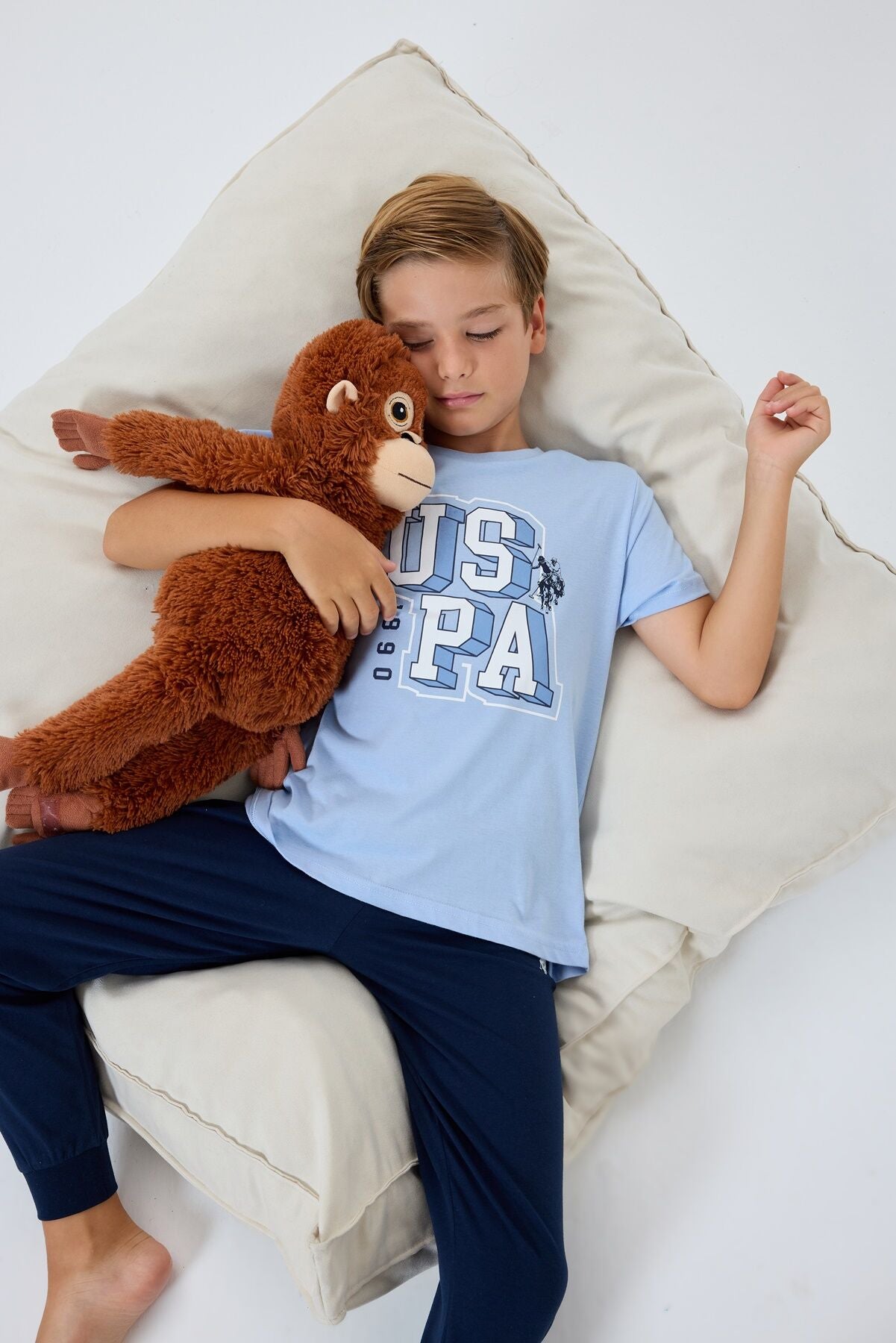 U.S. Polo Assn. Erkek Çocuk Bisiklet Yaka Nakışlı Yazlık Regular Fit Mavi Pijama Takımı US2410-C-V1 Ürün ikincil görseli