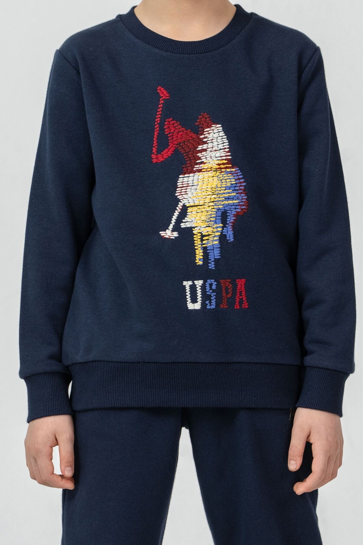 U.S. Polo Assn. Erkek Çocuk Nakışlı Lacivert Uzun Kol Eşofman Takımı US2625-C-V2 Ürün ikincil görseli