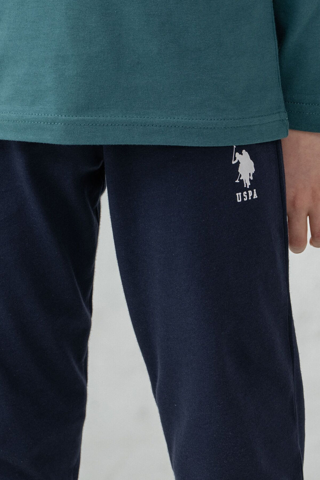 U.S. Polo Assn. Erkek Çocuk Pijama Takımı Baskılı Yeşil Uzun Kol Pijama Takımı US2636-C-V2