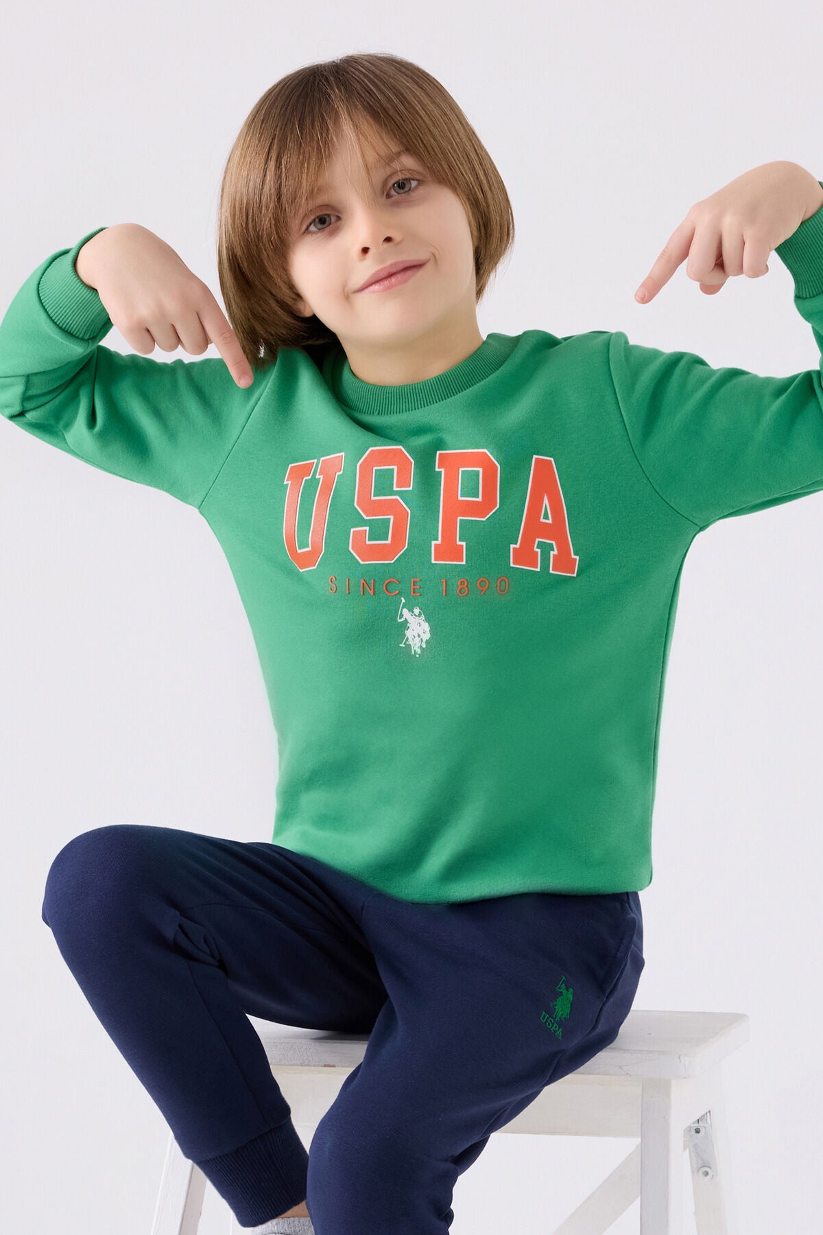 U.S. Polo Assn. Erkek Çocuk Bisiklet Yaka Empirme Baskılı Kışlık Regular Fit Yeşil Eşofman Takımı US1915-C-V4 Ürün ikincil görseli