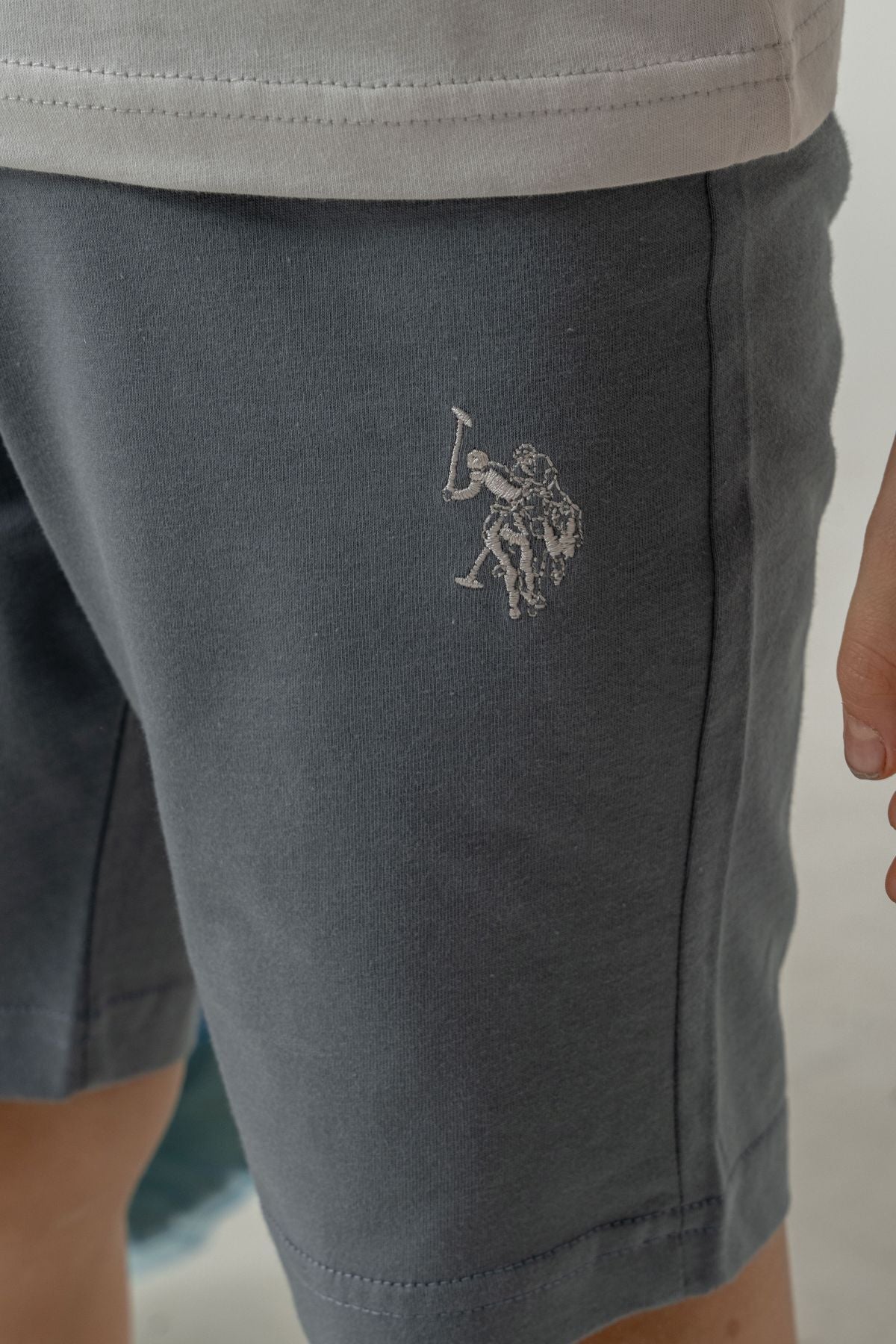 U.S Polo Assn. Erkek Çocuk Gri Bermuda Takım