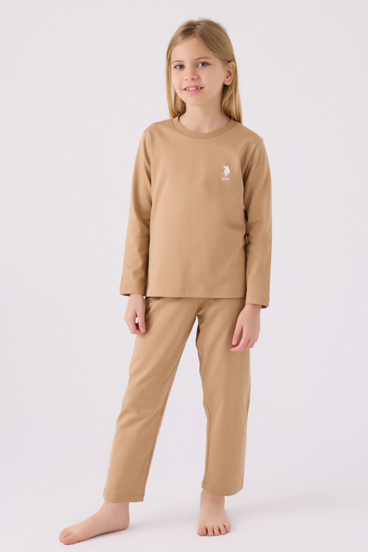 U.S. Polo Assn. Kız Çocuk Bisiklet Yaka Pigment Baskılı Kışlık Regular Fit Kahverengi Pijama Takımı US1668-C-V15 Ürün ana görseli