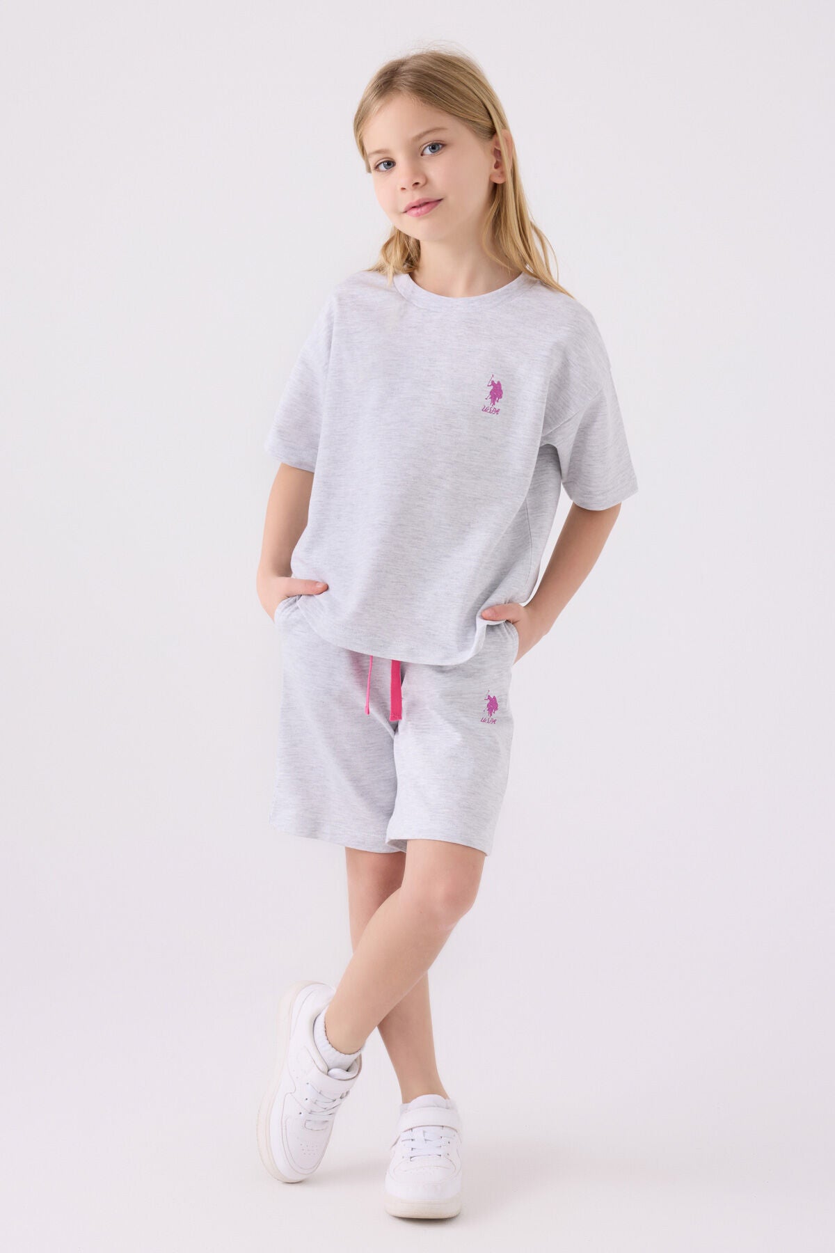 U.S. Polo Assn. Kız Çocuk Bisiklet Yaka Sargı Nakışlı Yazlık Regular Fit Gri Bermuda Takım US1850-C-V5 Ürün ana görseli
