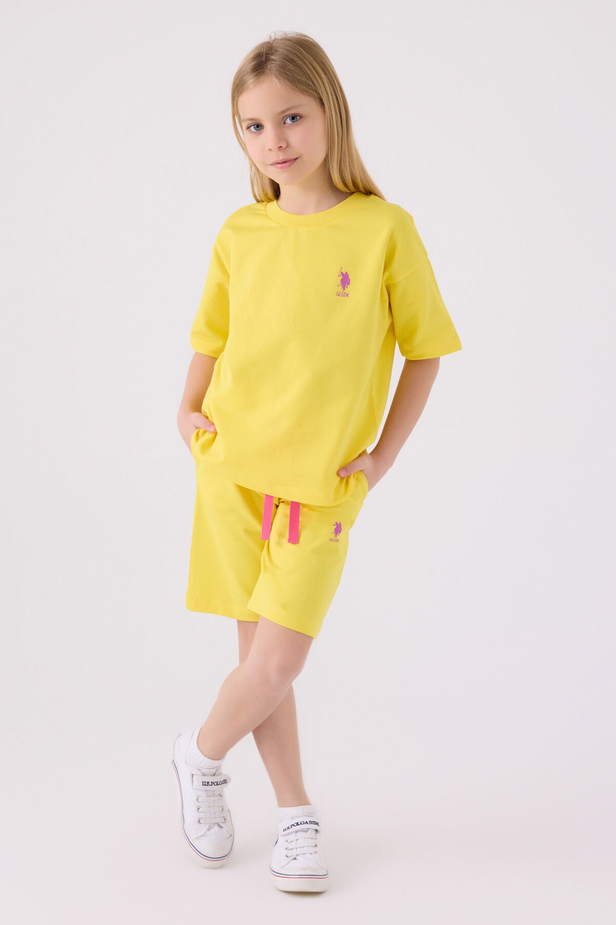 U.S. Polo Assn. Kız Çocuk Bisiklet Yaka Sargı Nakışlı Yazlık Regular Fit Sarı Bermuda Takım US1850-C-V17