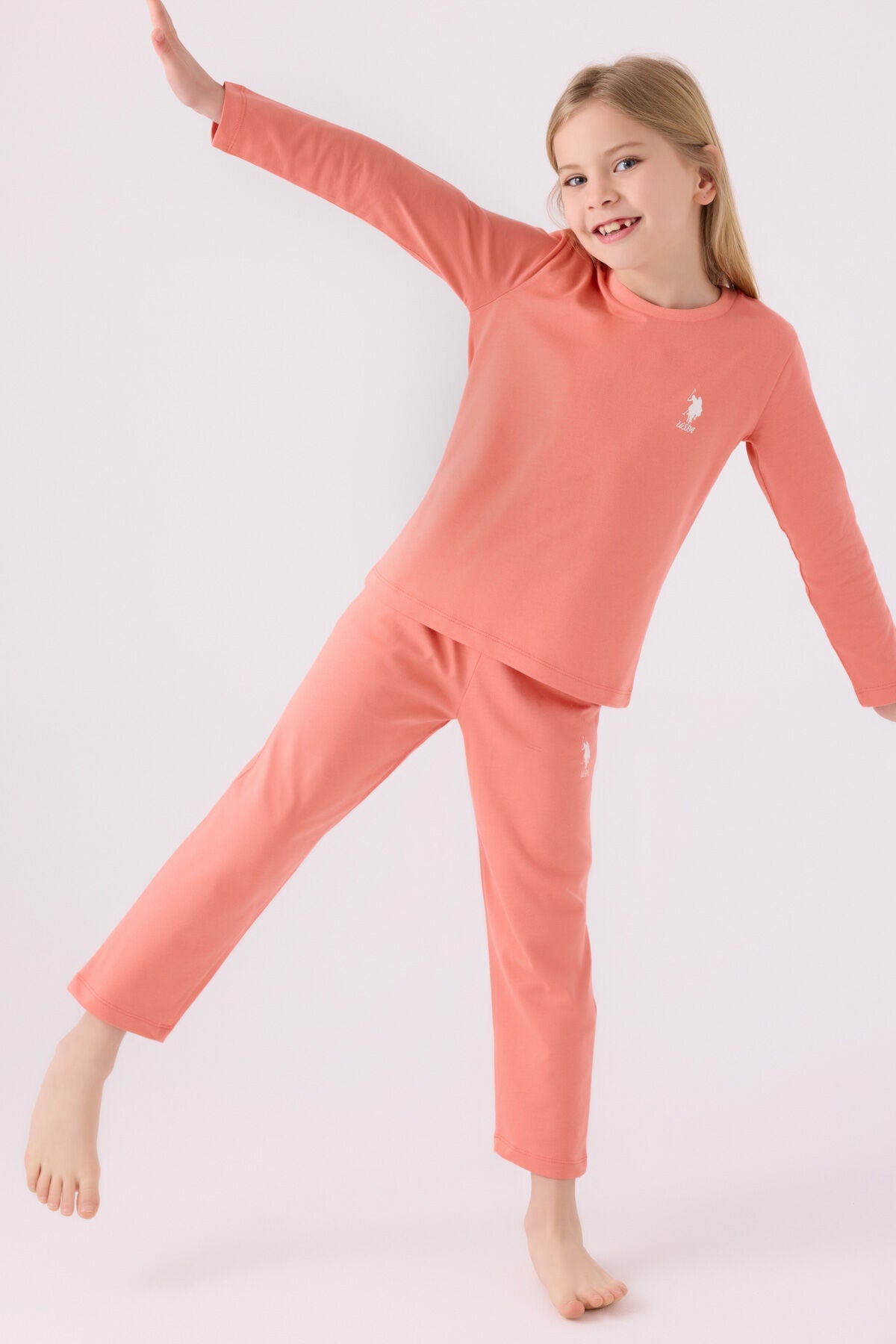 U.S. Polo Assn. Kız Çocuk Bisiklet Yaka Pigment Baskılı Kışlık Regular Fit Pembe Pijama Takımı US1668-C-V2 Ürün ana görseli
