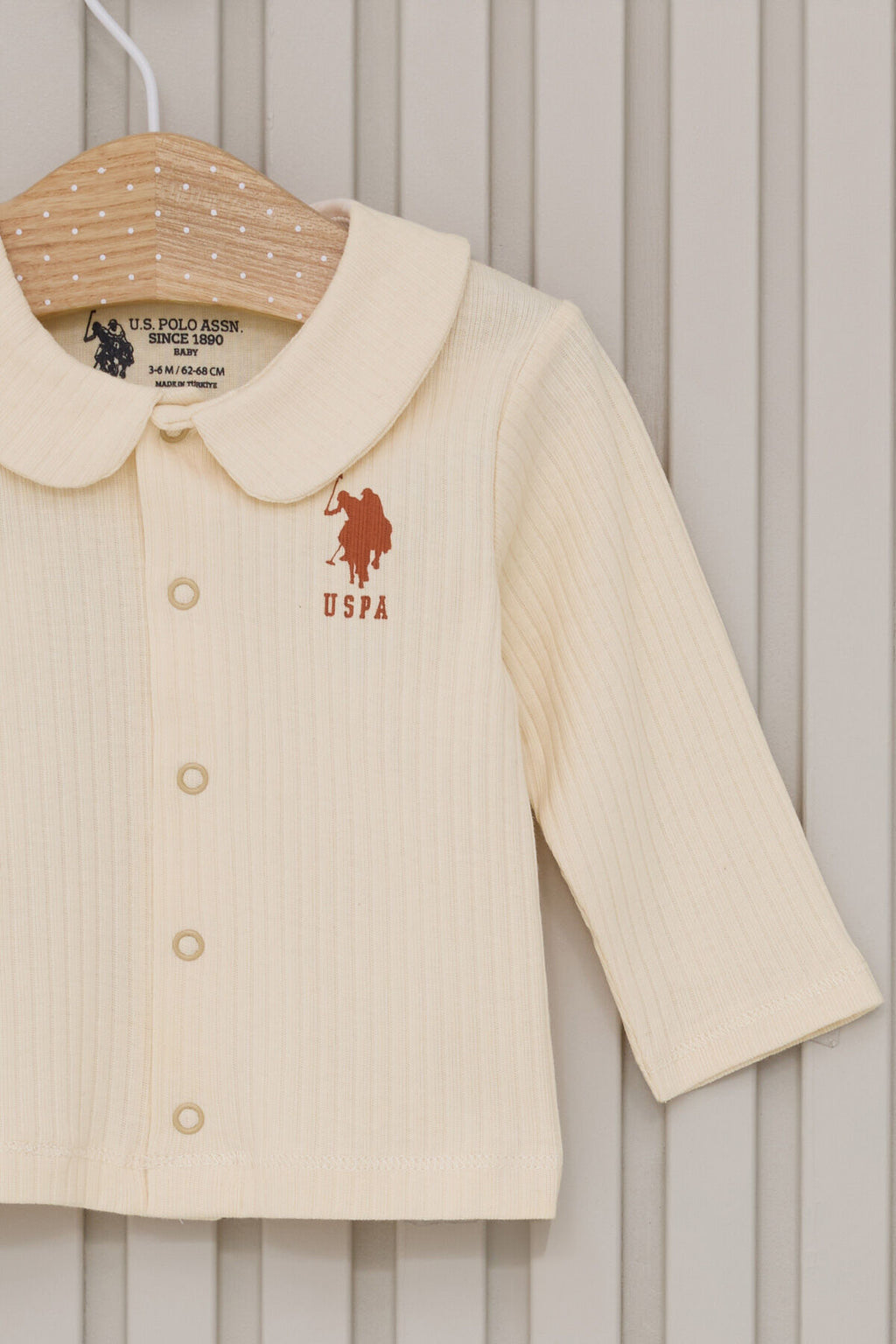 U.S. Polo Assn. Kız Bebek Bebe Yaka Pigment Baskılı Kışlık Regular Fit Krem Bebek Takımı USB2109-C-V1