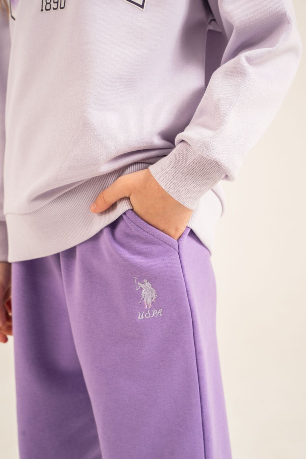 U.S. Polo Assn. Kız Çocuk Baskılı Mor Uzun Kol Eşofman Takımı US2701-C-V2