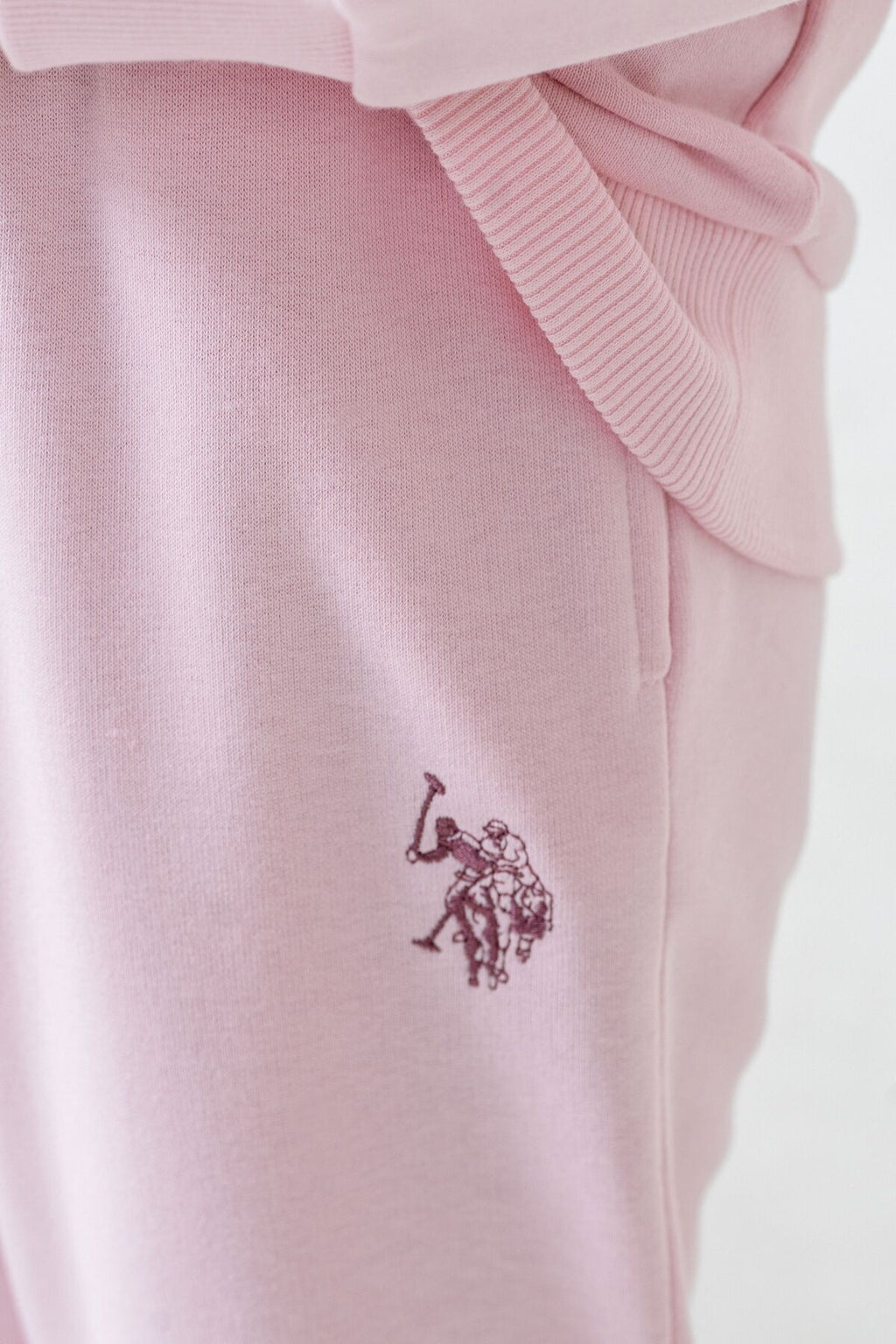 U.S. Polo Assn. Kız Çocuk Baskılı Pembe Uzun Kol Eşofman Takımı US2704-C-V1