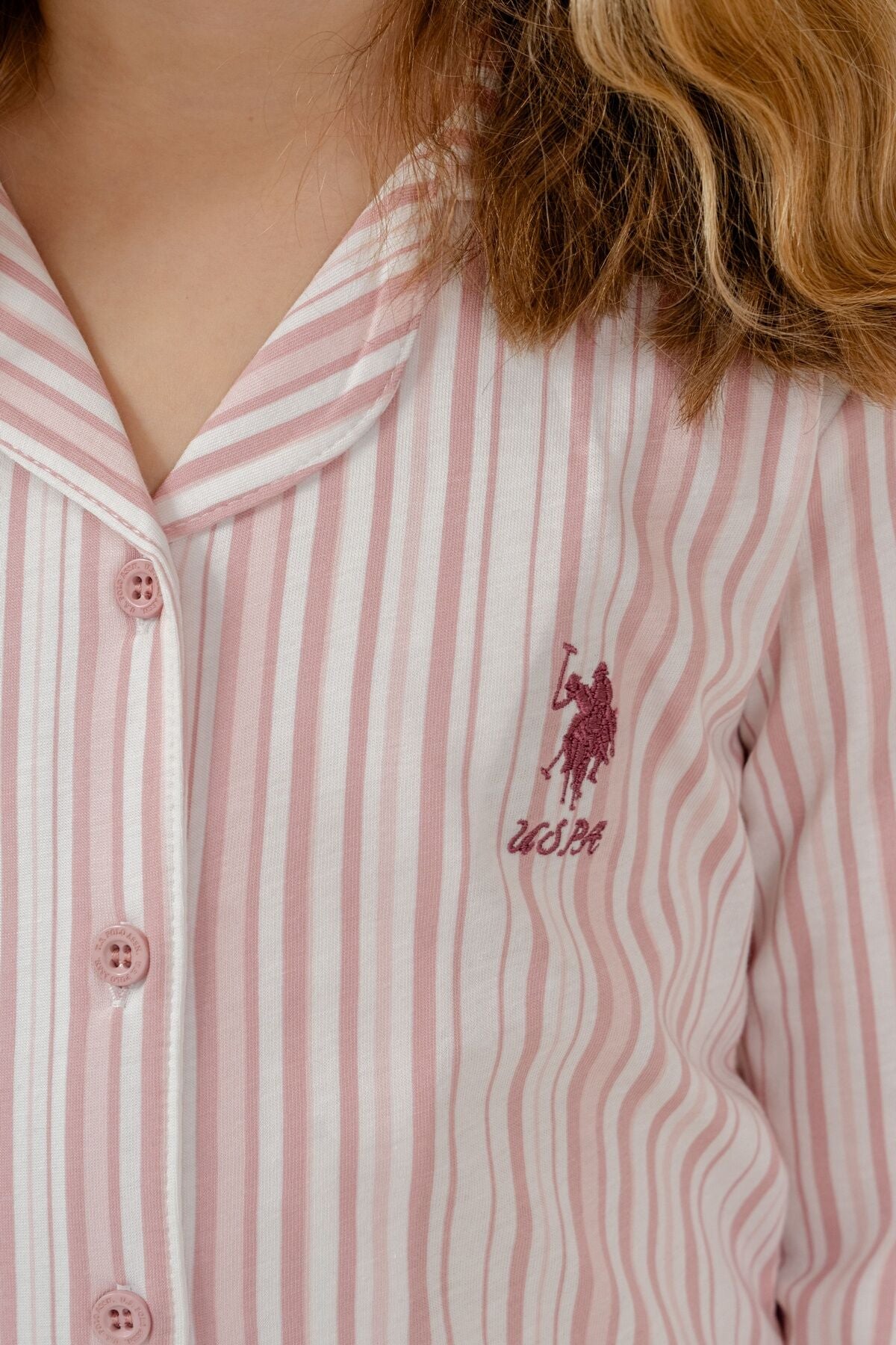U.S. Polo Assn. Kız Çocuk Gömlek Pijama Takımı Nakışlı Krem Uzun Kol Pijama Takımı US2728-C-V1