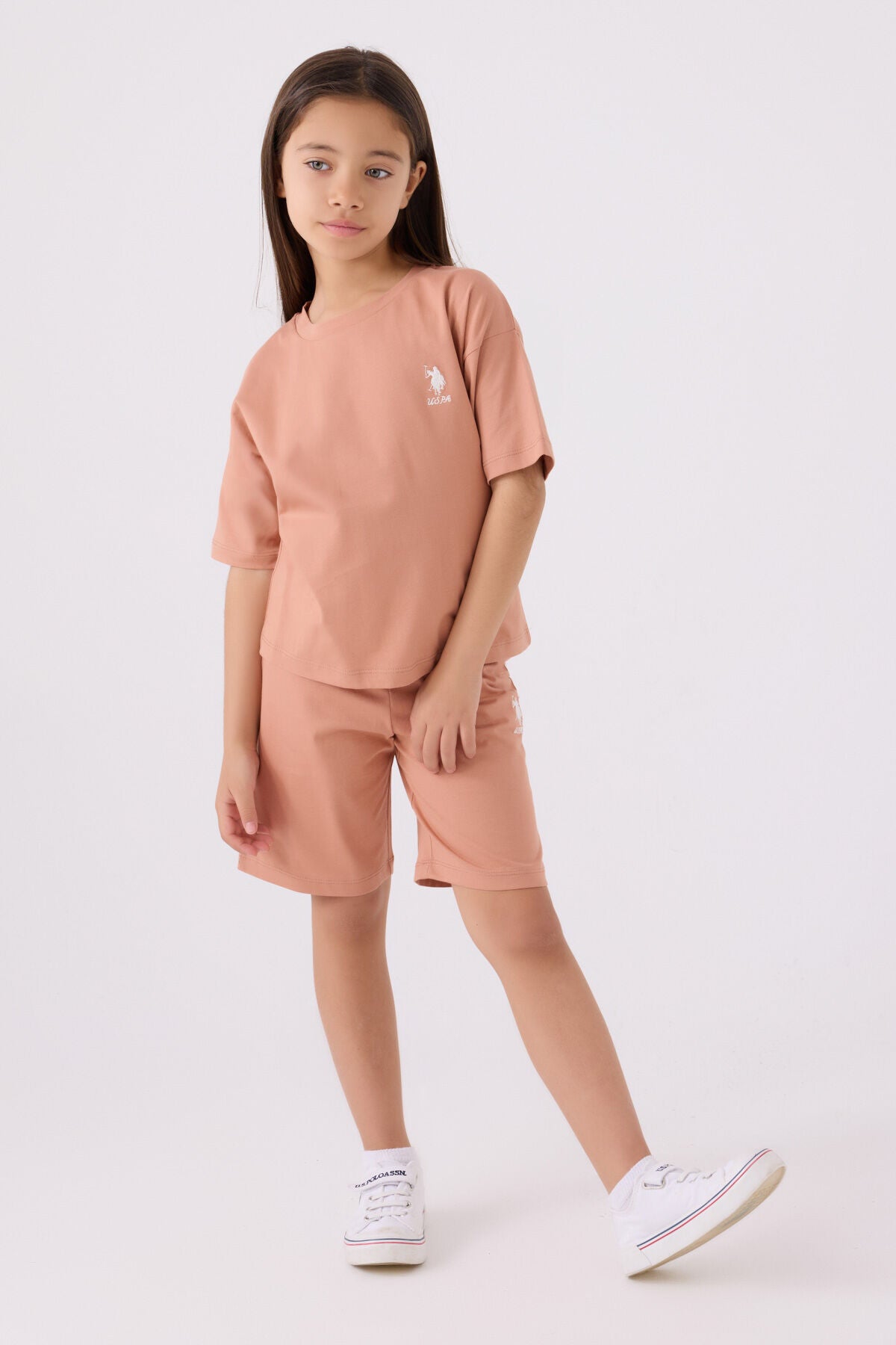 U.S. Polo Assn. Kız Çocuk Bisiklet Yaka Sargı Nakışlı Yazlık Regular Fit Kahverengi Bermuda Takım US1848-C-V34 Ürün ana görseli