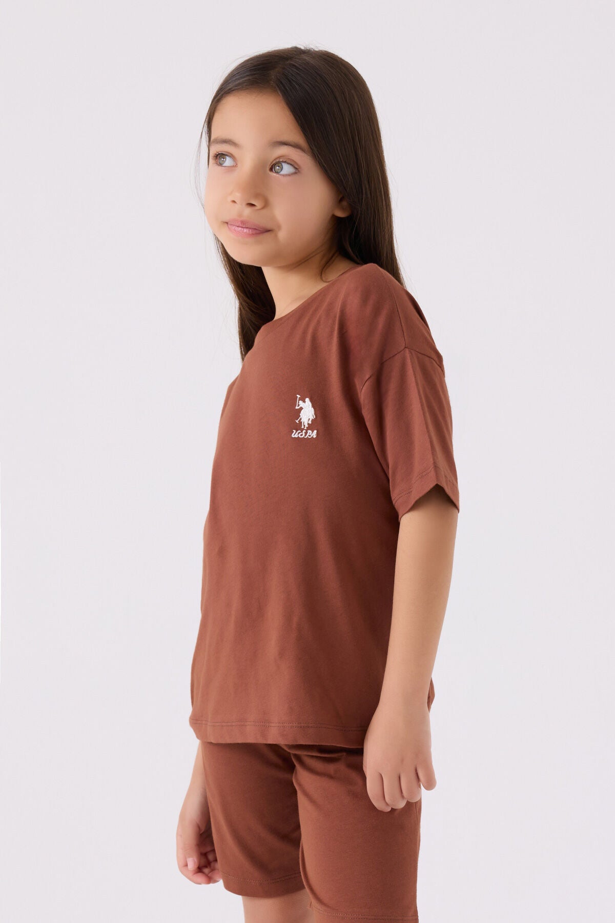 U.S. Polo Assn. Kız Çocuk Bisiklet Yaka Sargı Nakışlı Yazlık Regular Fit Kahverengi Bermuda Takım US1848-C-V48 Ürün ikincil görseli