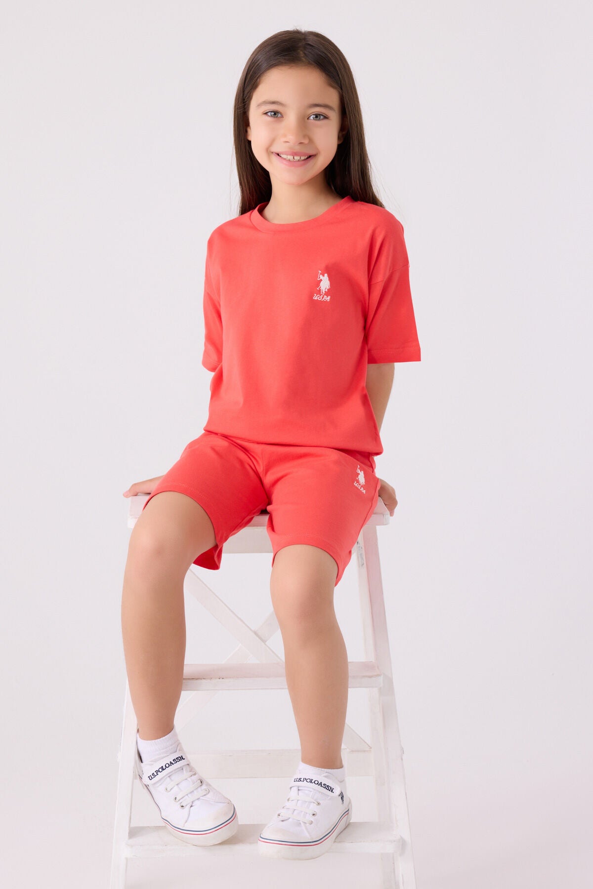 U.S. Polo Assn. Kız Çocuk Bisiklet Yaka Sargı Nakışlı Yazlık Regular Fit Pembe Bermuda Takım US1848-C-V8
