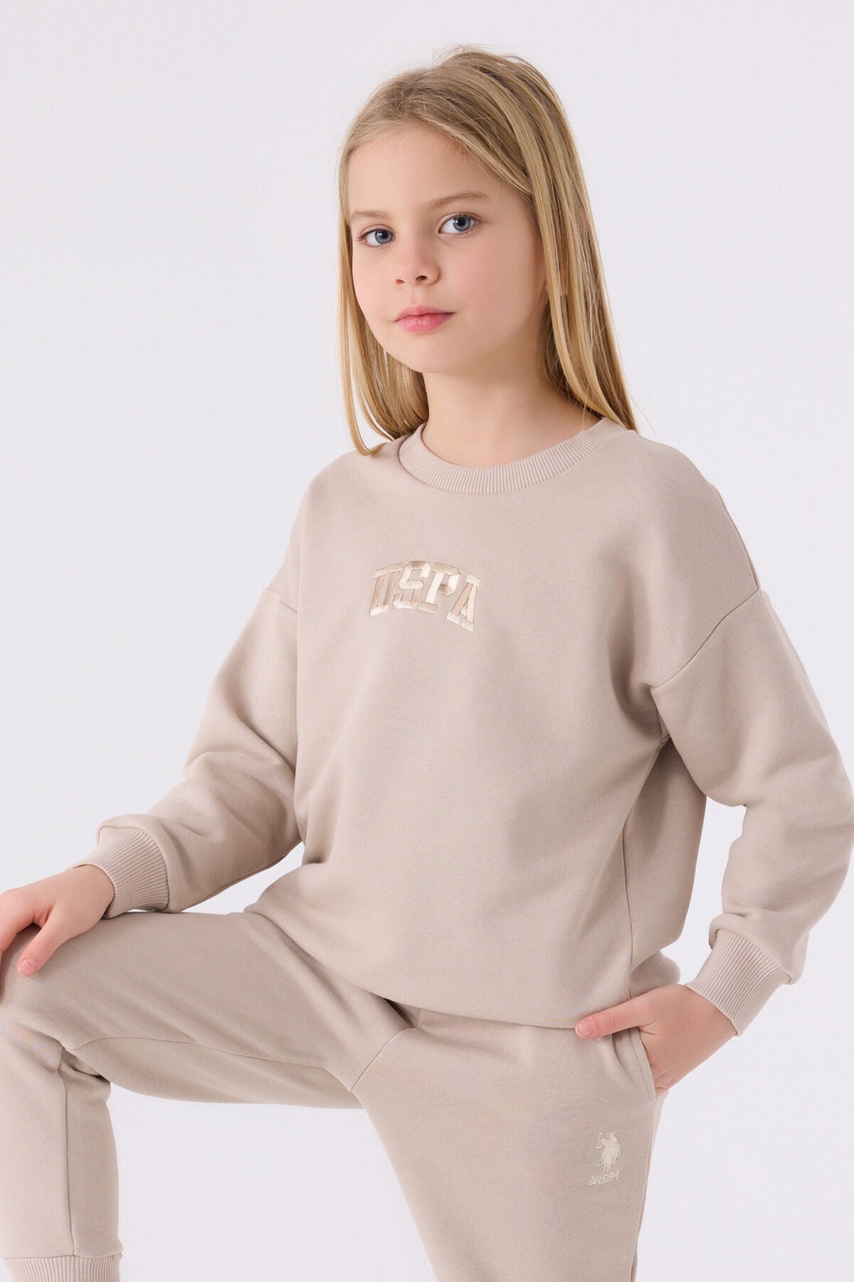 U.S. Polo Assn. Kız Çocuk Bisiklet Yaka Nakışlı Kışlık Regular Fit Krem Eşofman Takımı US1979-C-V3 Ürün ikincil görseli