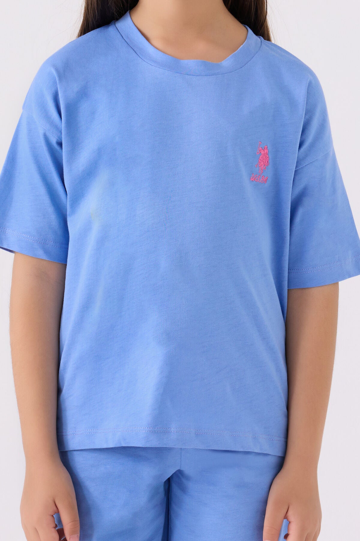 U.S. Polo Assn. Kız Çocuk Bisiklet Yaka Sargı Nakışlı Yazlık Regular Fit Mavi Bermuda Takım US1848-C-V51