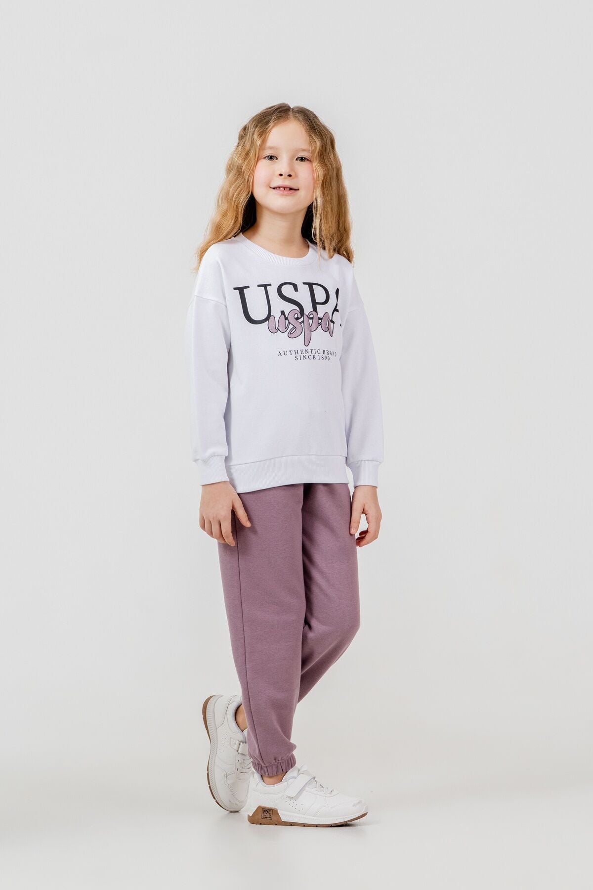 U.S. Polo Assn. Kız Çocuk Nakışlı Beyaz Uzun Kol Eşofman Takımı US2700-C-V1 Ürün ikincil görseli