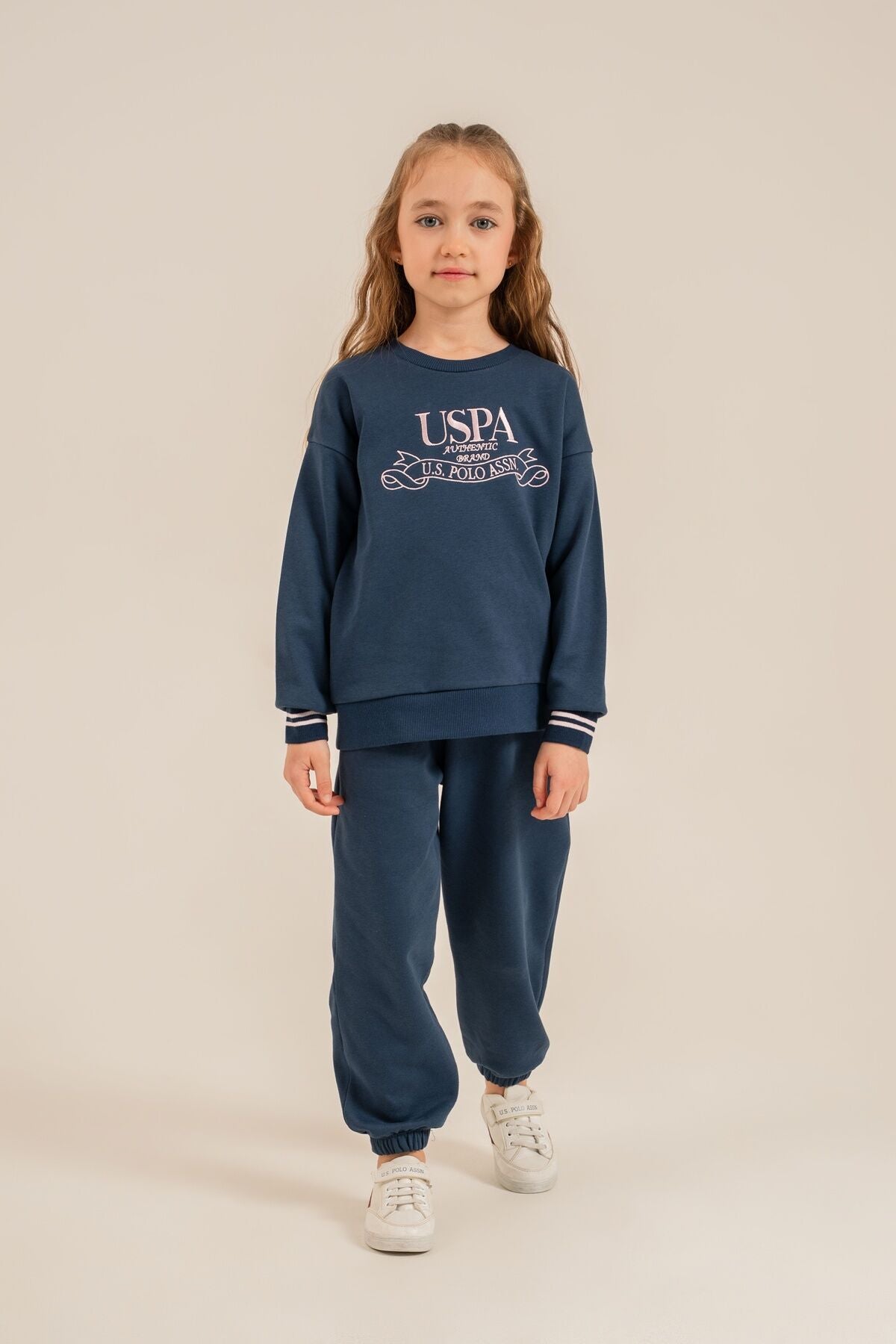 U.S. Polo Assn. Kız Çocuk Nakışlı Mavi Uzun Kol Eşofman Takımı US2705-C-V1 Ürün ikincil görseli