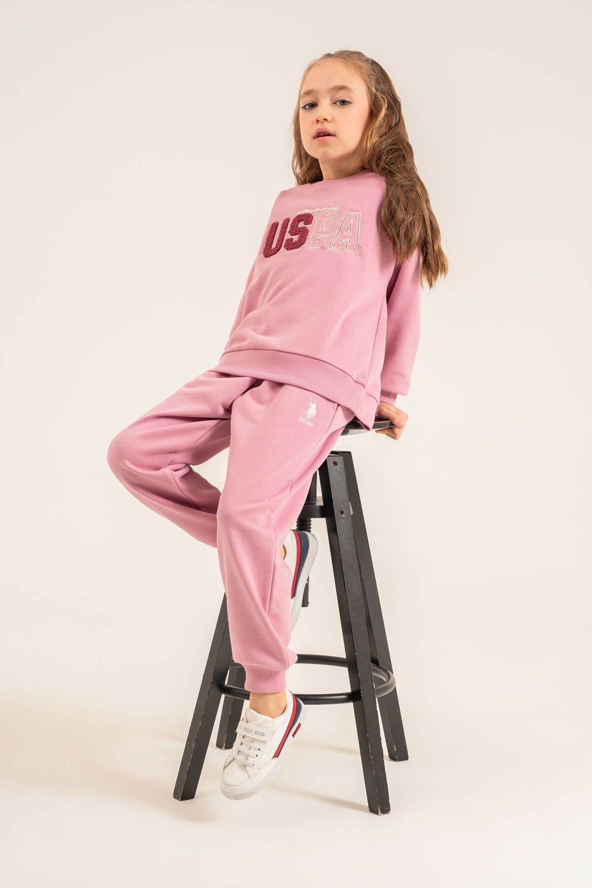 U.S. Polo Assn. Kız Çocuk Nakışlı Pembe Uzun Kol Eşofman Takımı US2710-C-V1 Ürün ikincil görseli